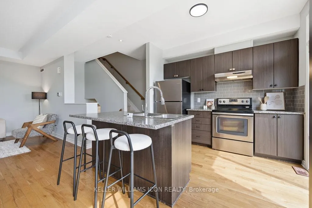 Photo 20 of 632 Lauraleaf Crescent, Ottawa, Barrhaven - Half Moon Bay — HOMEH