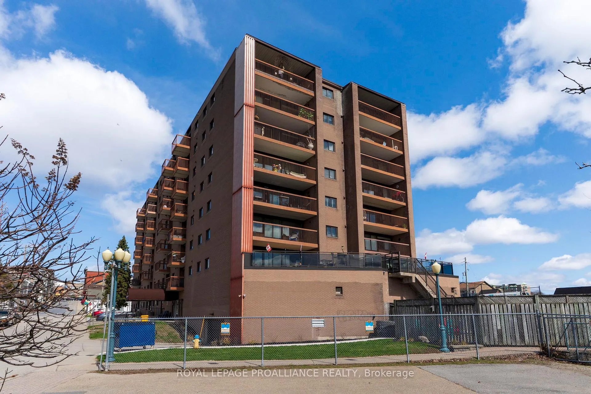 Front of Unit 410, 3 Apple Street