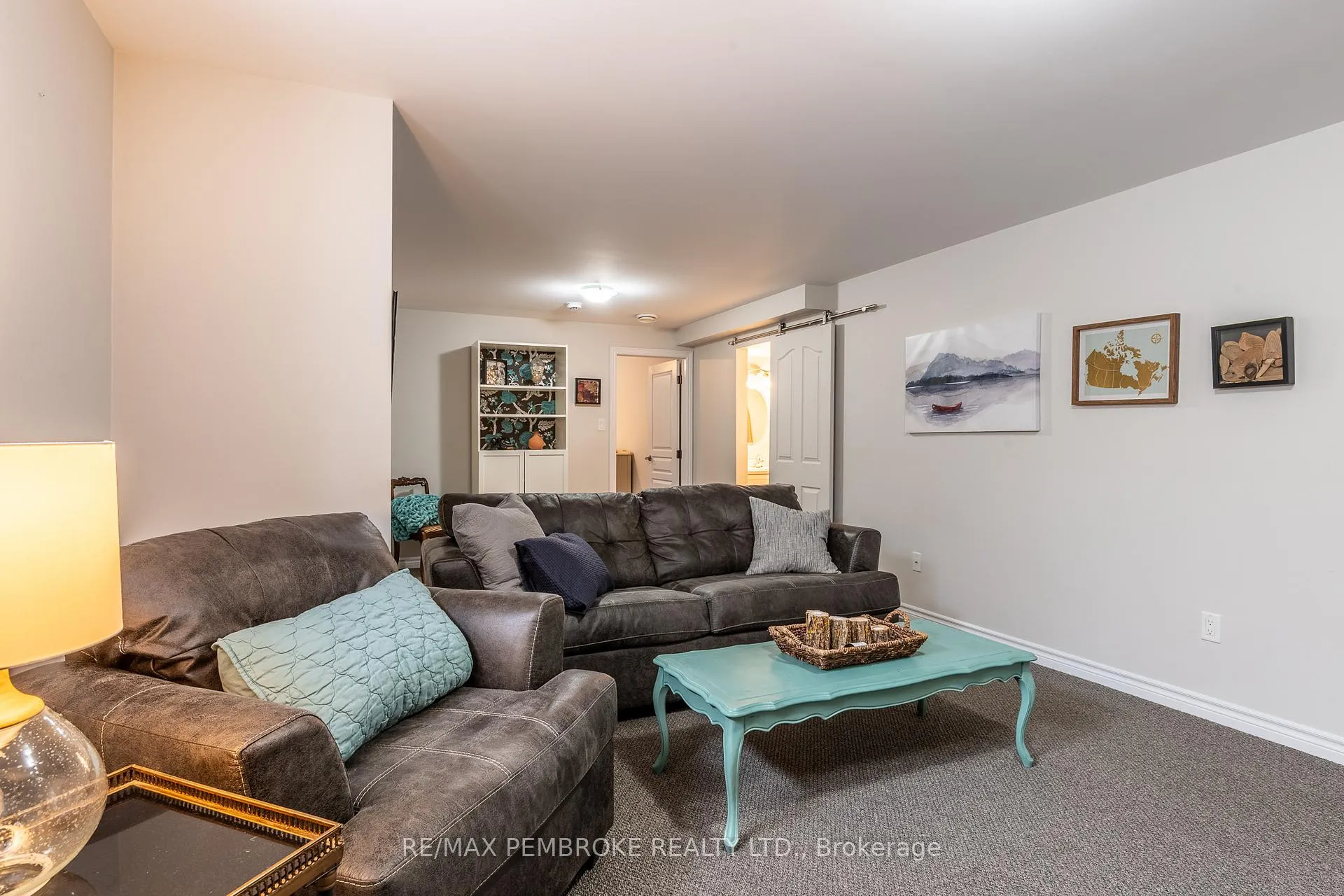 Photo 37 of 545 Gardner Crescent, Petawawa — HOMEH