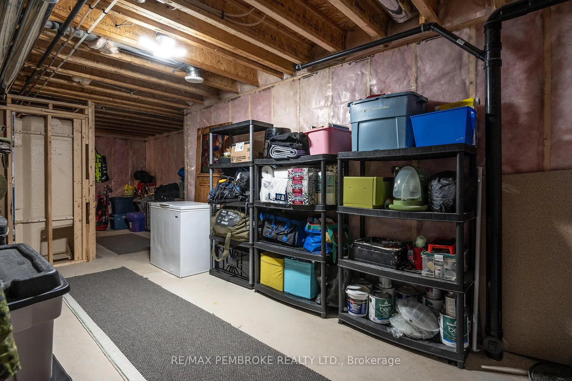 Photo 38 of 545 Gardner Crescent, Petawawa — HOMEH