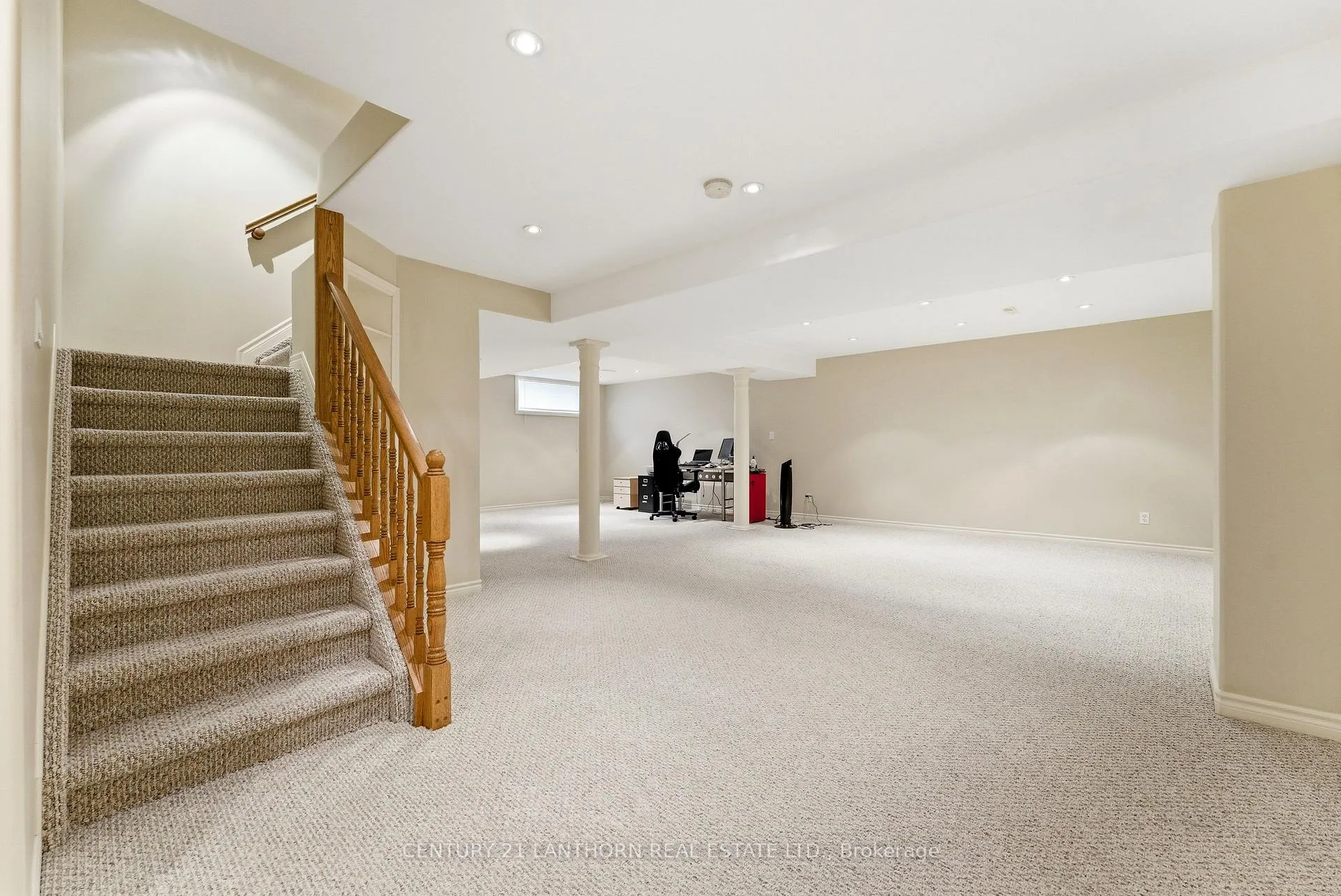 Photo 35 of 26 Linden Lane, Belleville, Belleville Ward — HOMEH