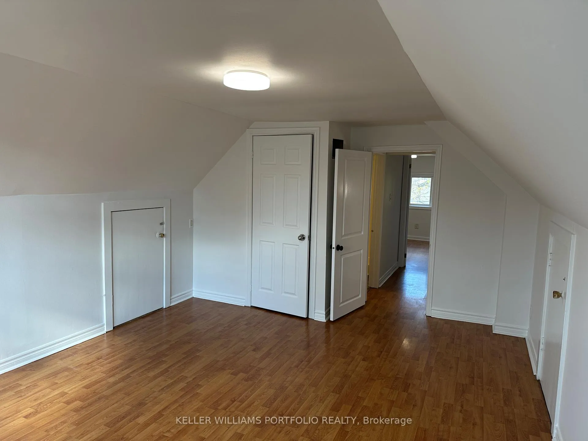 Photo 15 of 47 East Avenue N, Hamilton, Landsdale — HOMEH