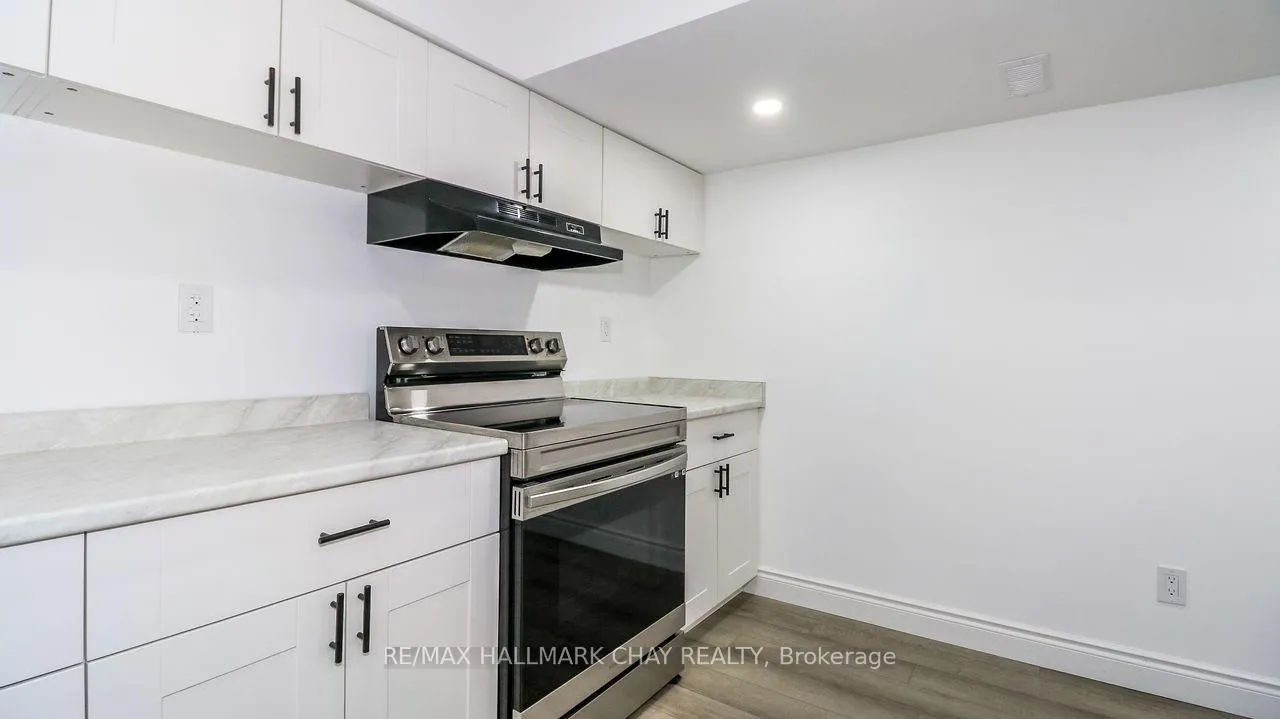 Photo 13 of Unit B-Lower, 30 Stevenson Street, Essa, Angus — HOMEH