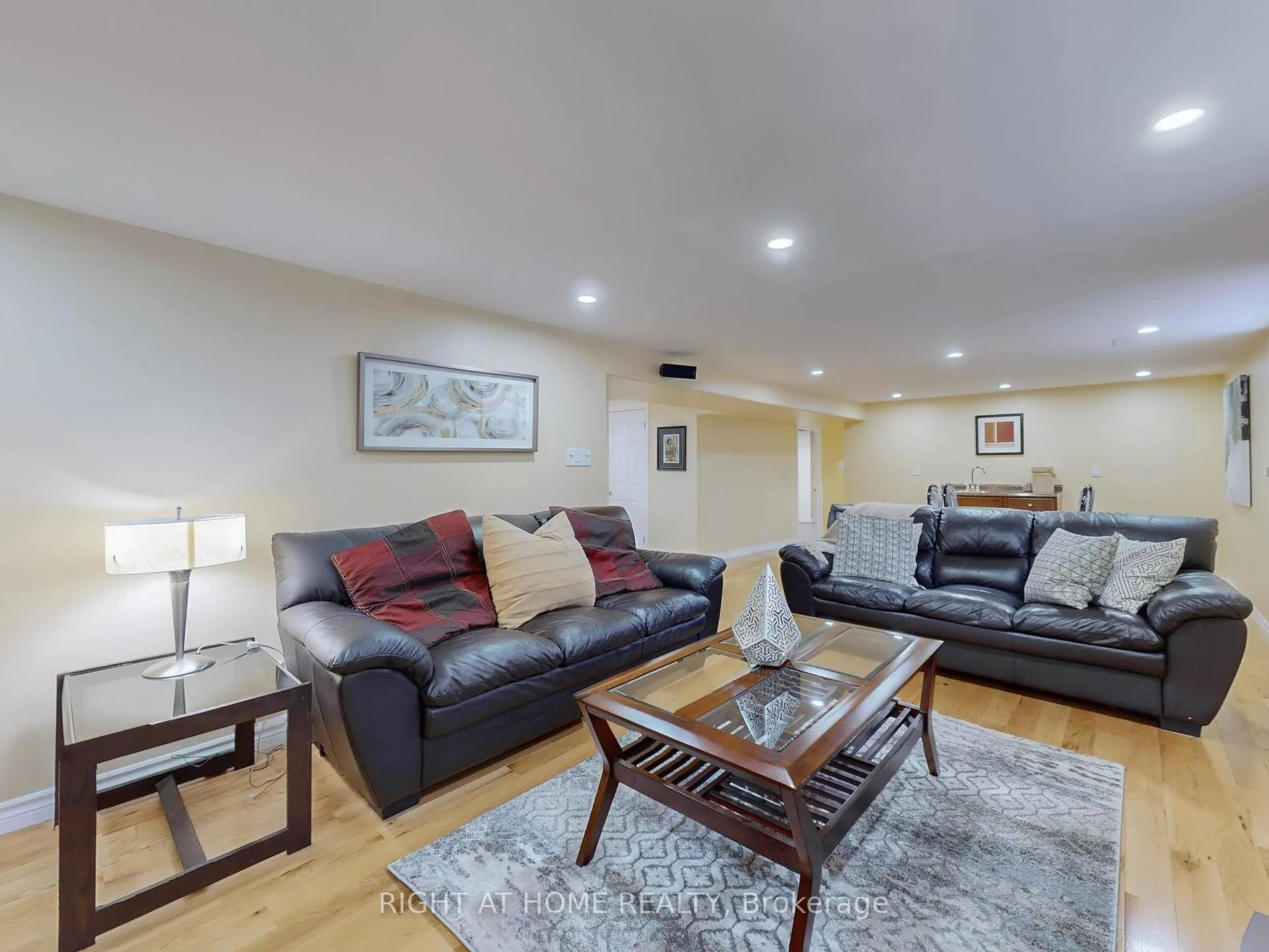 Photo 31 of 2 Barnes Crescent, Scarborough, Woburn — HOMEH