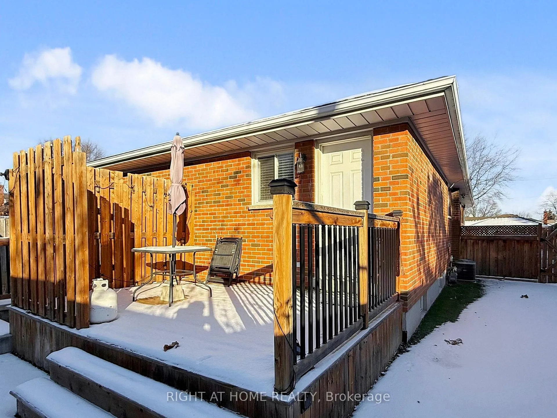 Photo 44 of 2 Barnes Crescent, Scarborough, Woburn — HOMEH