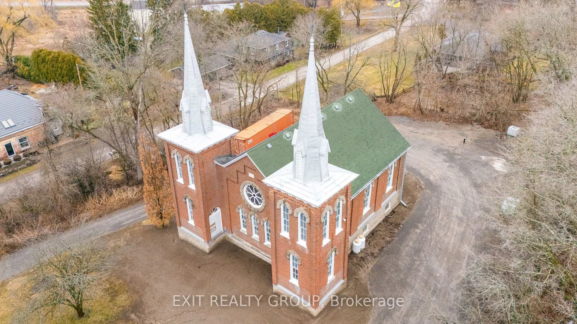 Photo 7 of 44 Union Road, Prince Edward County, Picton Ward — HOMEH