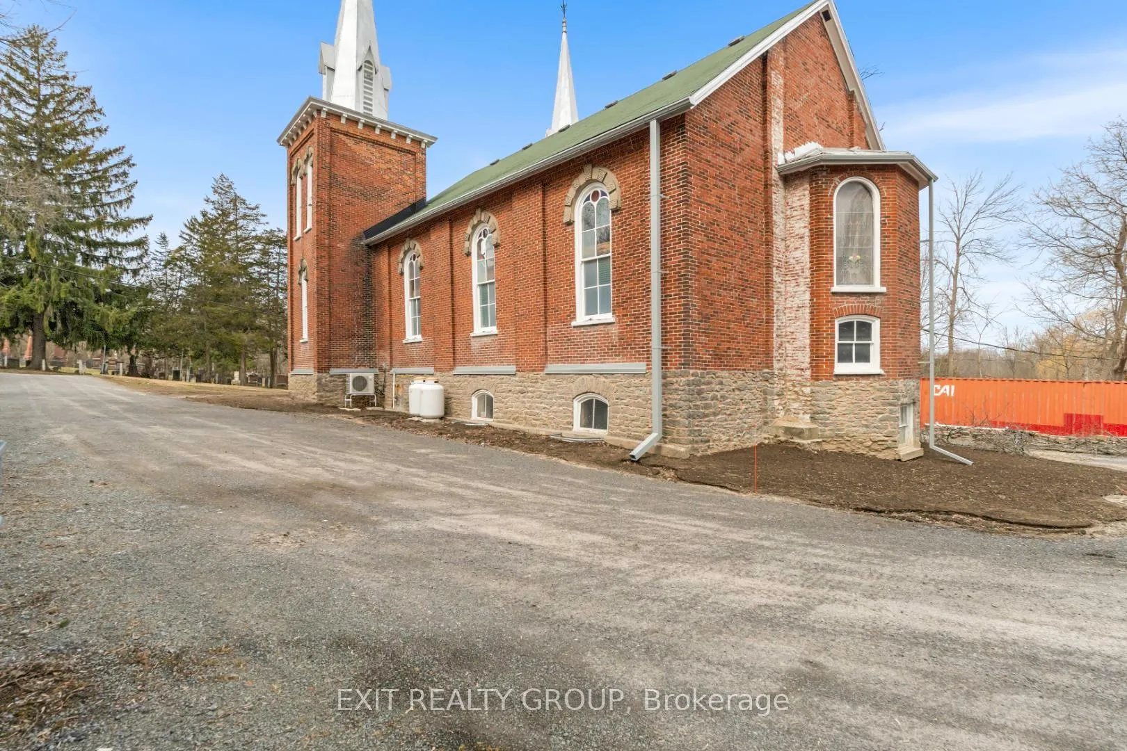Photo 12 of 44 Union Road, Prince Edward County, Picton Ward — HOMEH