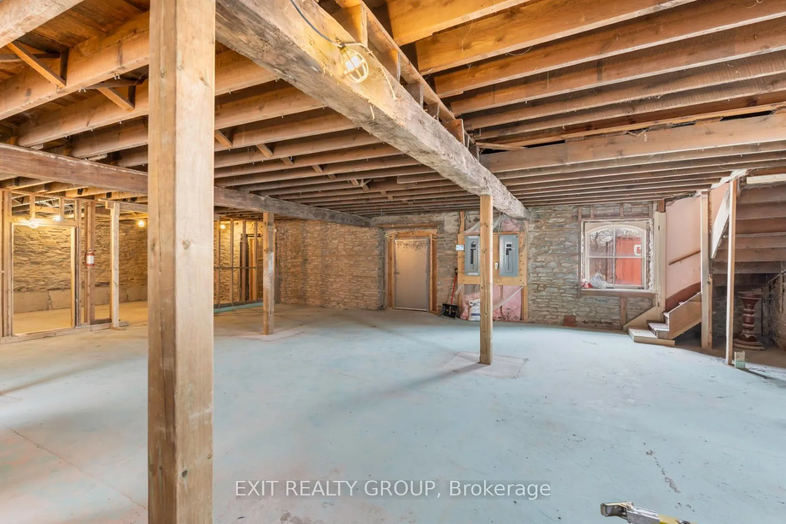 Photo 29 of 44 Union Road, Prince Edward County, Picton Ward — HOMEH