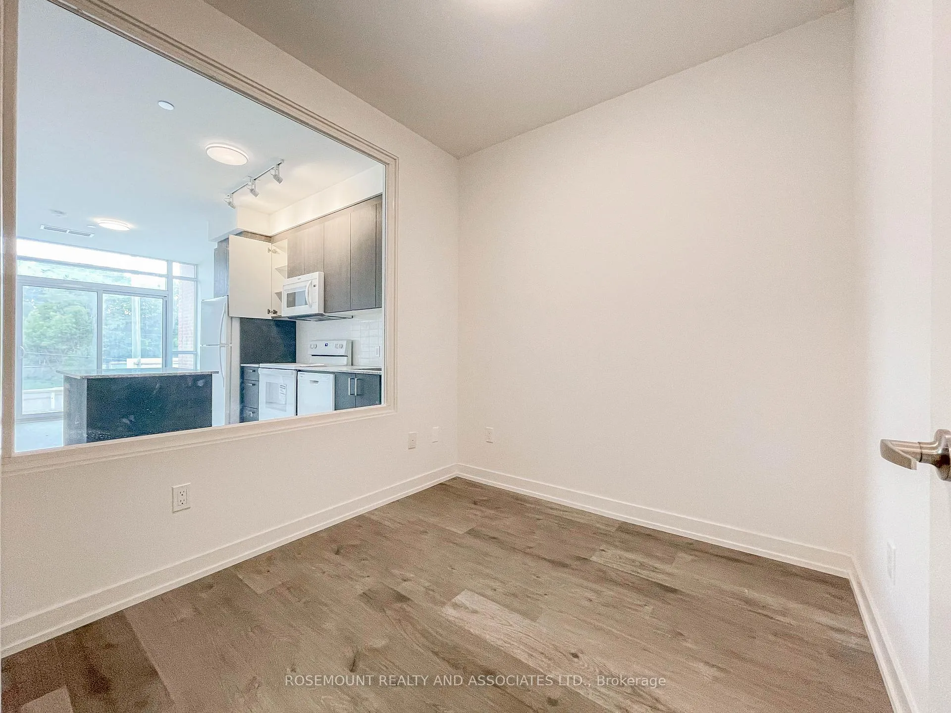 Photo 14 of Unit 109, 1010 Dundas Street E, Whitby, Pringle Creek — HOMEH