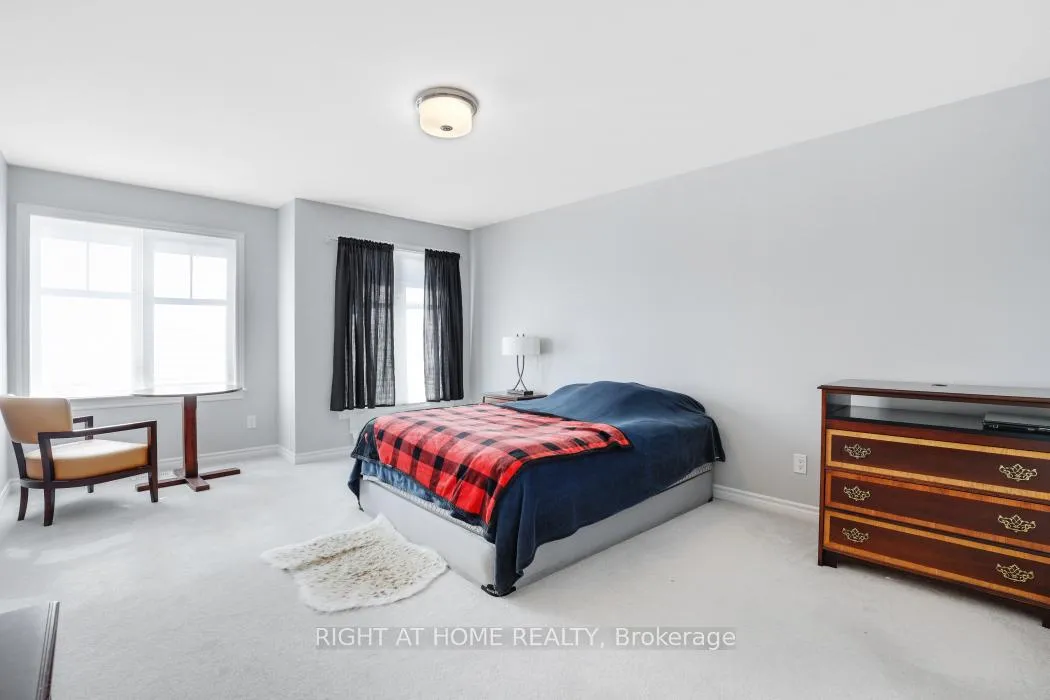 Photo 14 of 895 Antonio Farley Street, Ottawa, Camelot — HOMEH