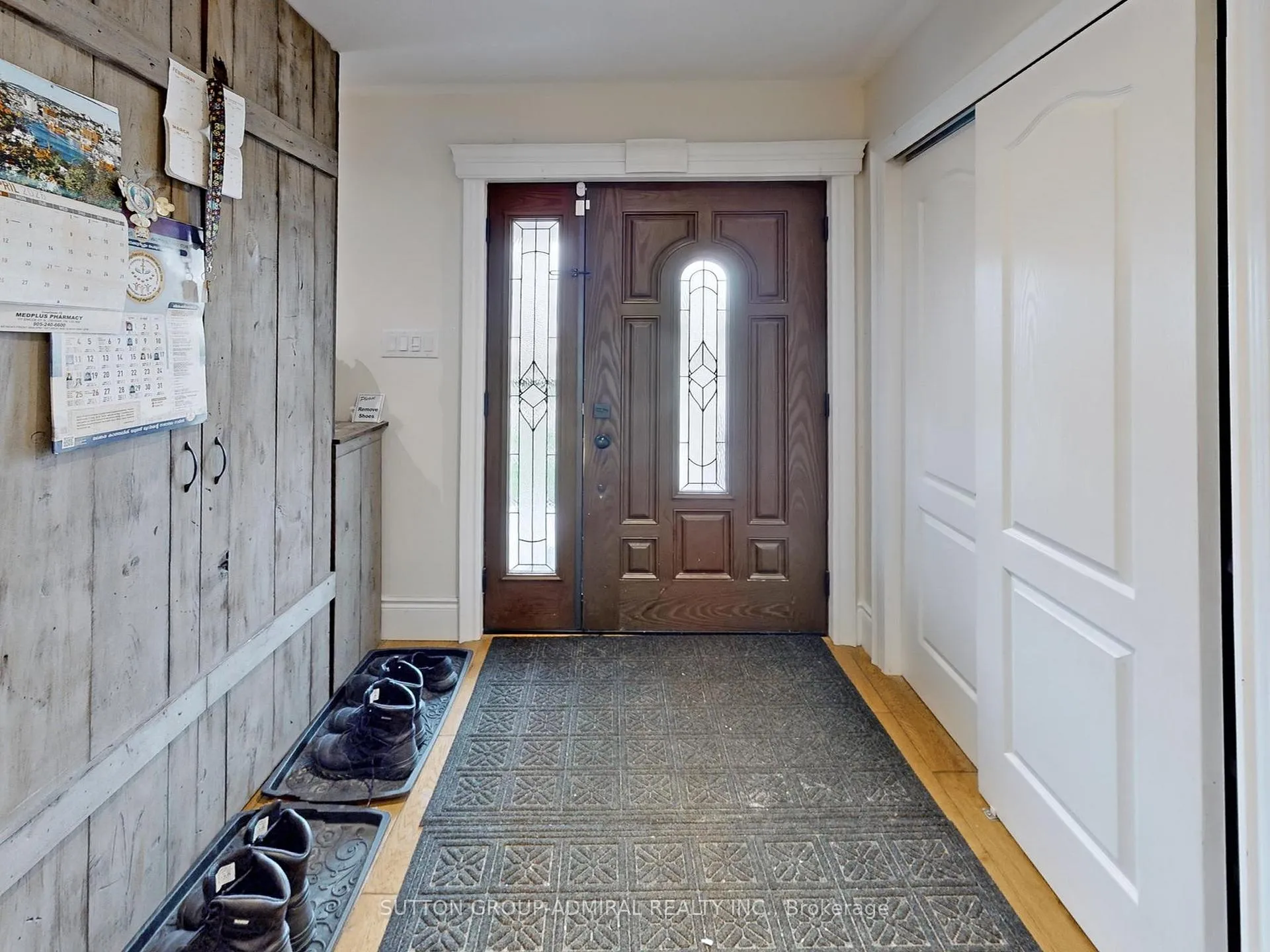 Photo 2 of 128 Sutherland Avenue, Oshawa, O'Neill — HOMEH