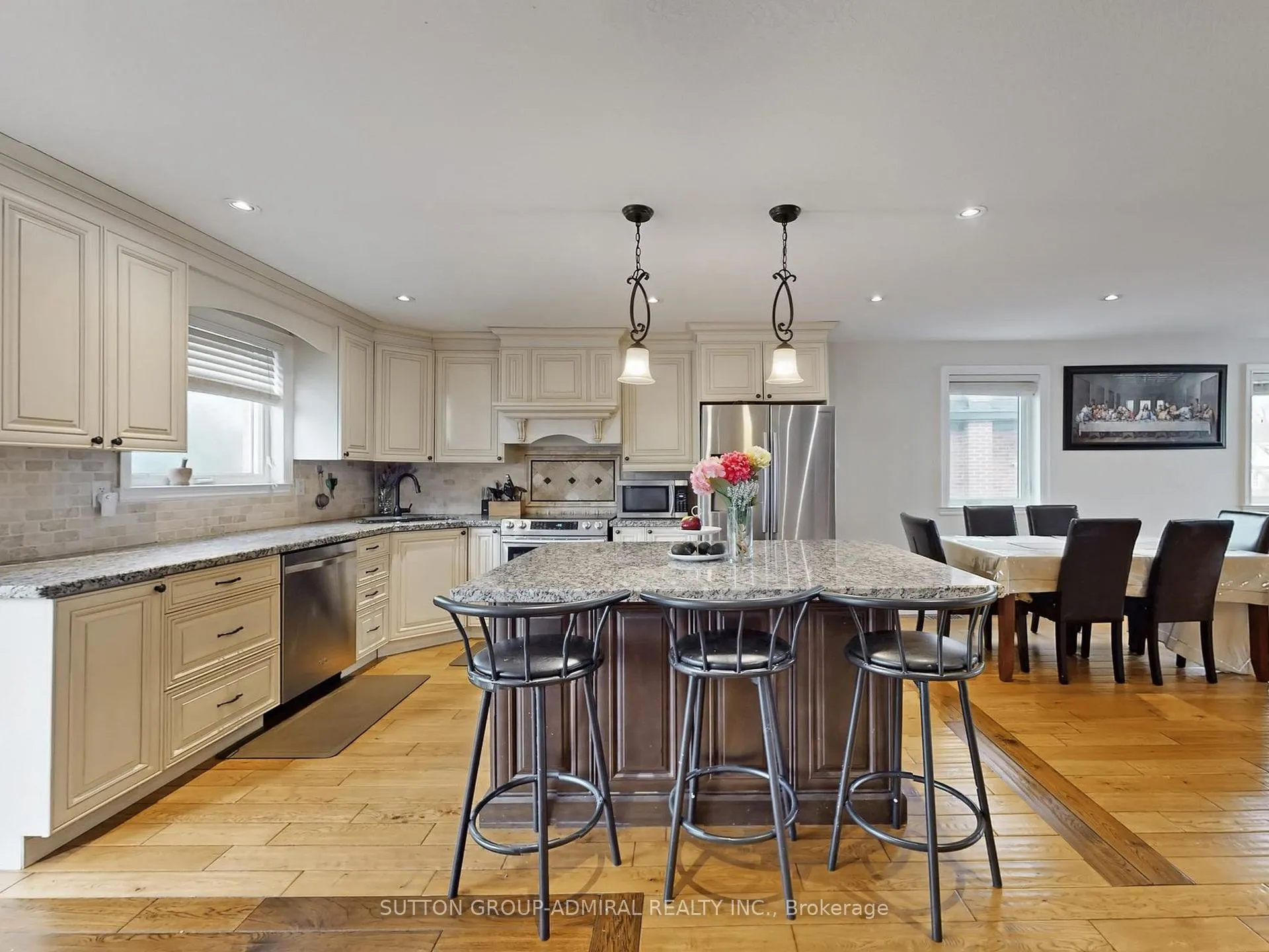 Photo 8 of 128 Sutherland Avenue, Oshawa, O'Neill — HOMEH