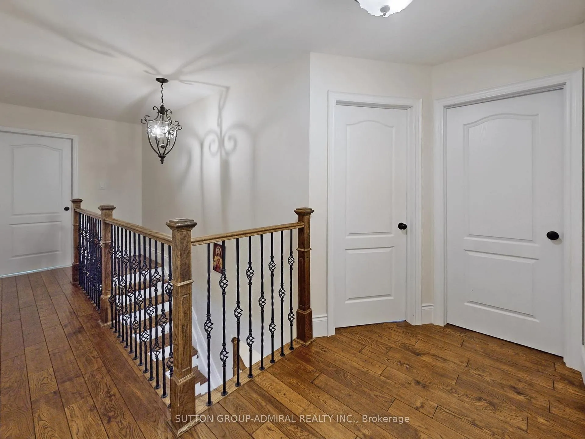 Photo 14 of 128 Sutherland Avenue, Oshawa, O'Neill — HOMEH