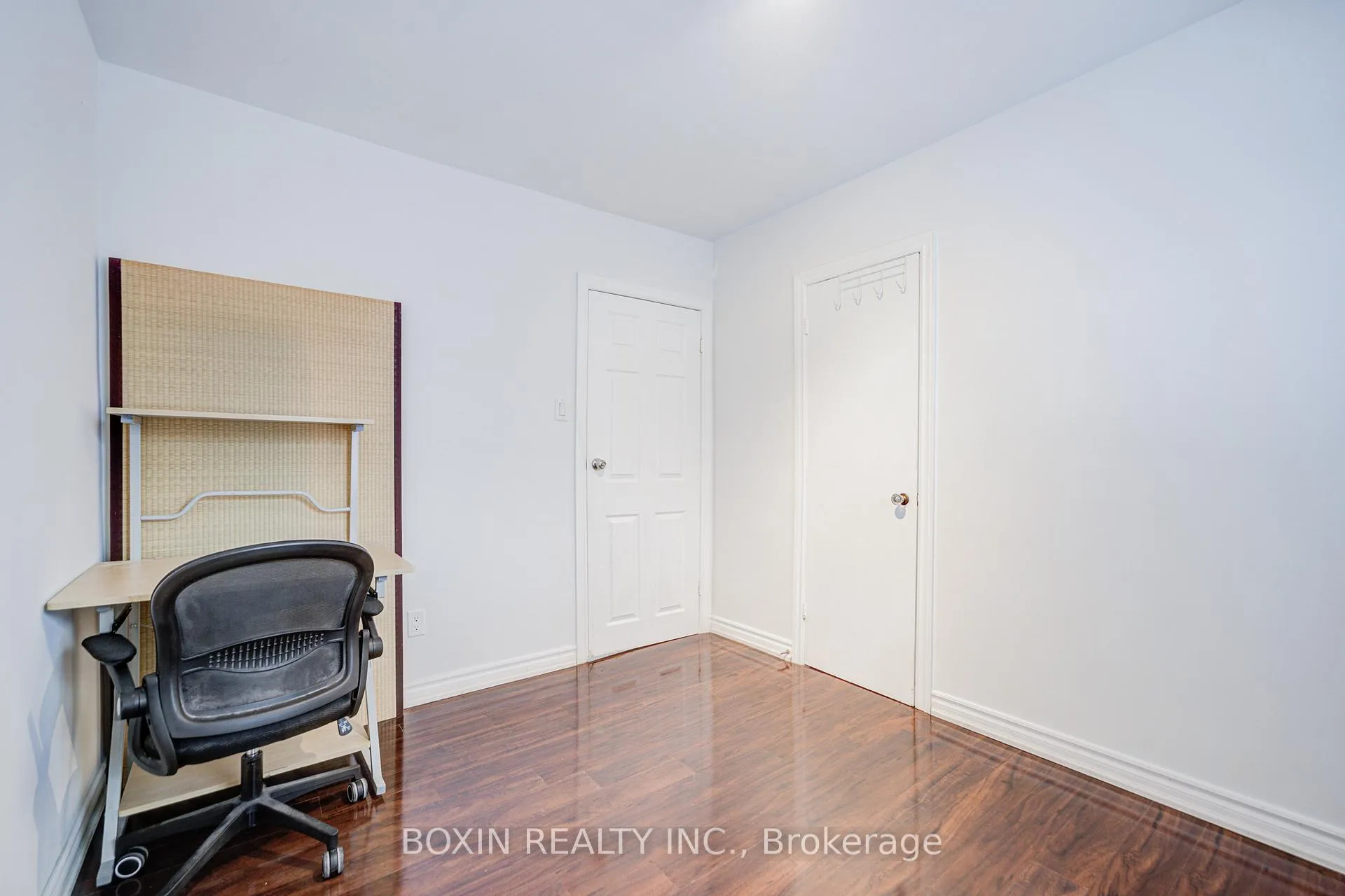 Photo 11 of 31 Tremely Crescent, Scarborough, Eglinton East — HOMEH