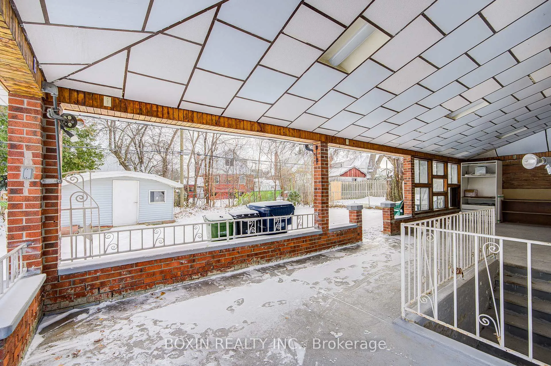 Photo 21 of 31 Tremely Crescent, Scarborough, Eglinton East — HOMEH