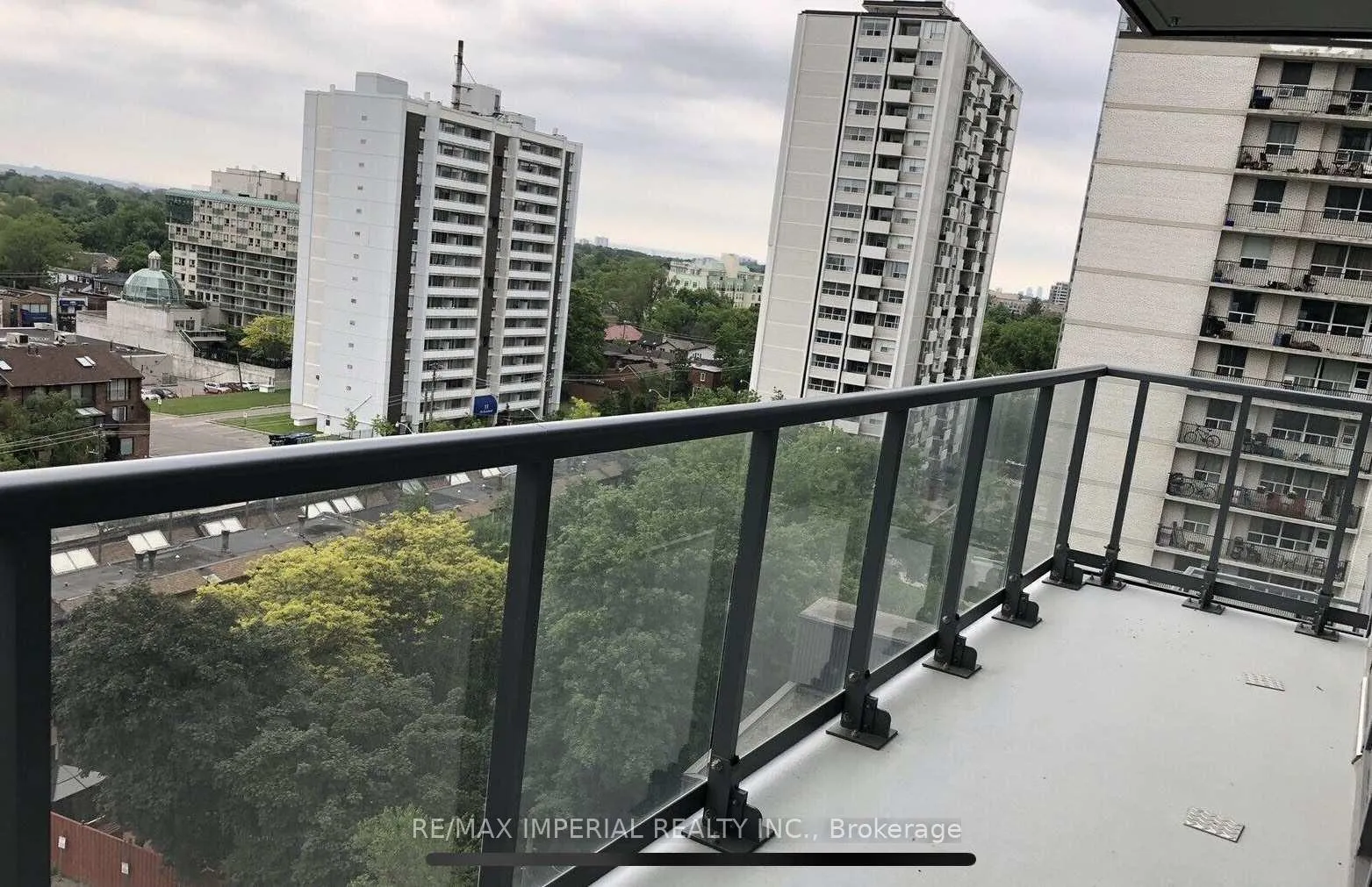 Photo 9 of Unit 914, 125 Redpath Avenue, Toronto, Mount Pleasant West — HOMEH