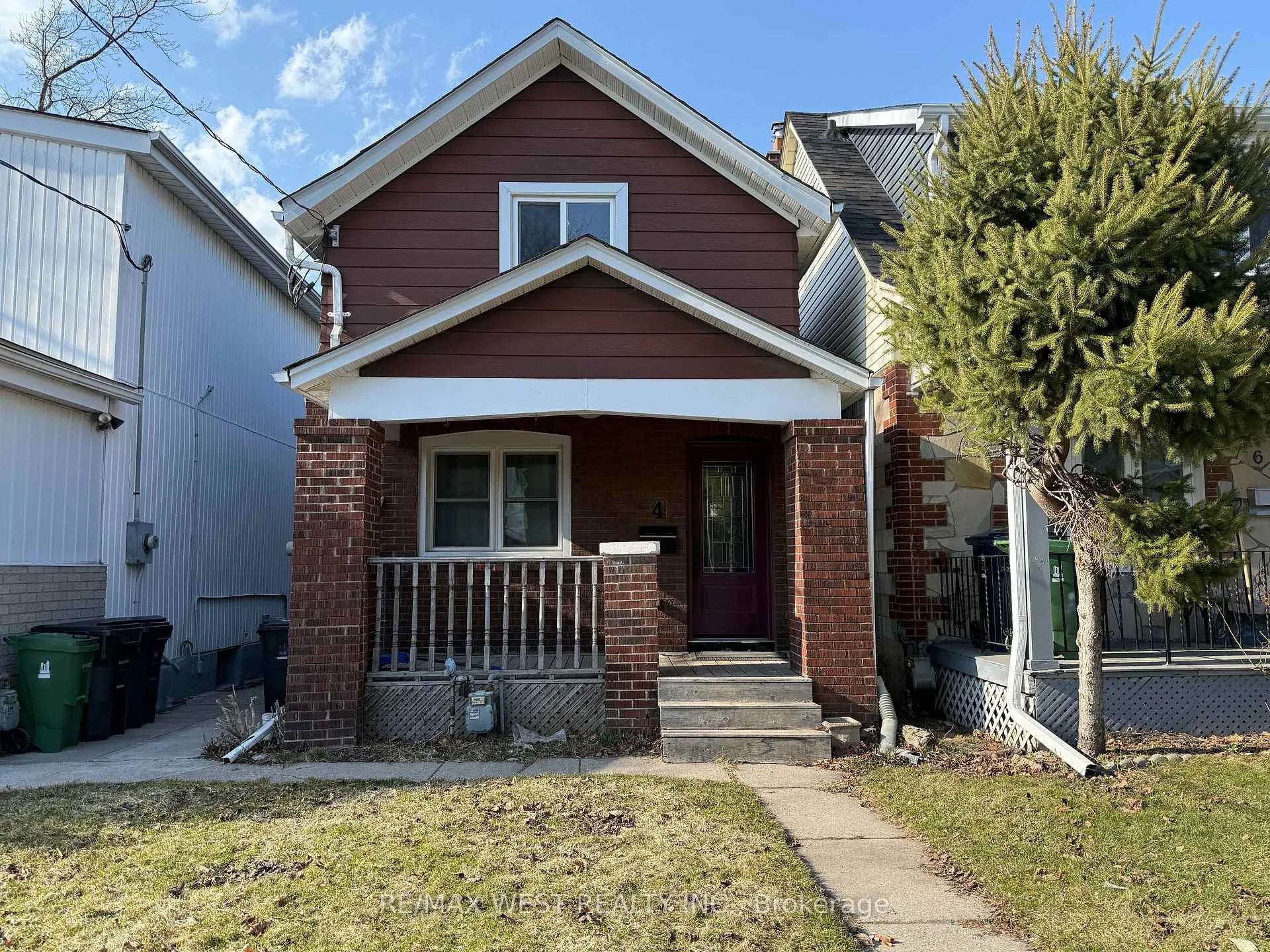 Photo 1 of Unit 2nd Flr, 4 Sutherland Avenue, Toronto, Crescent Town — HOMEH
