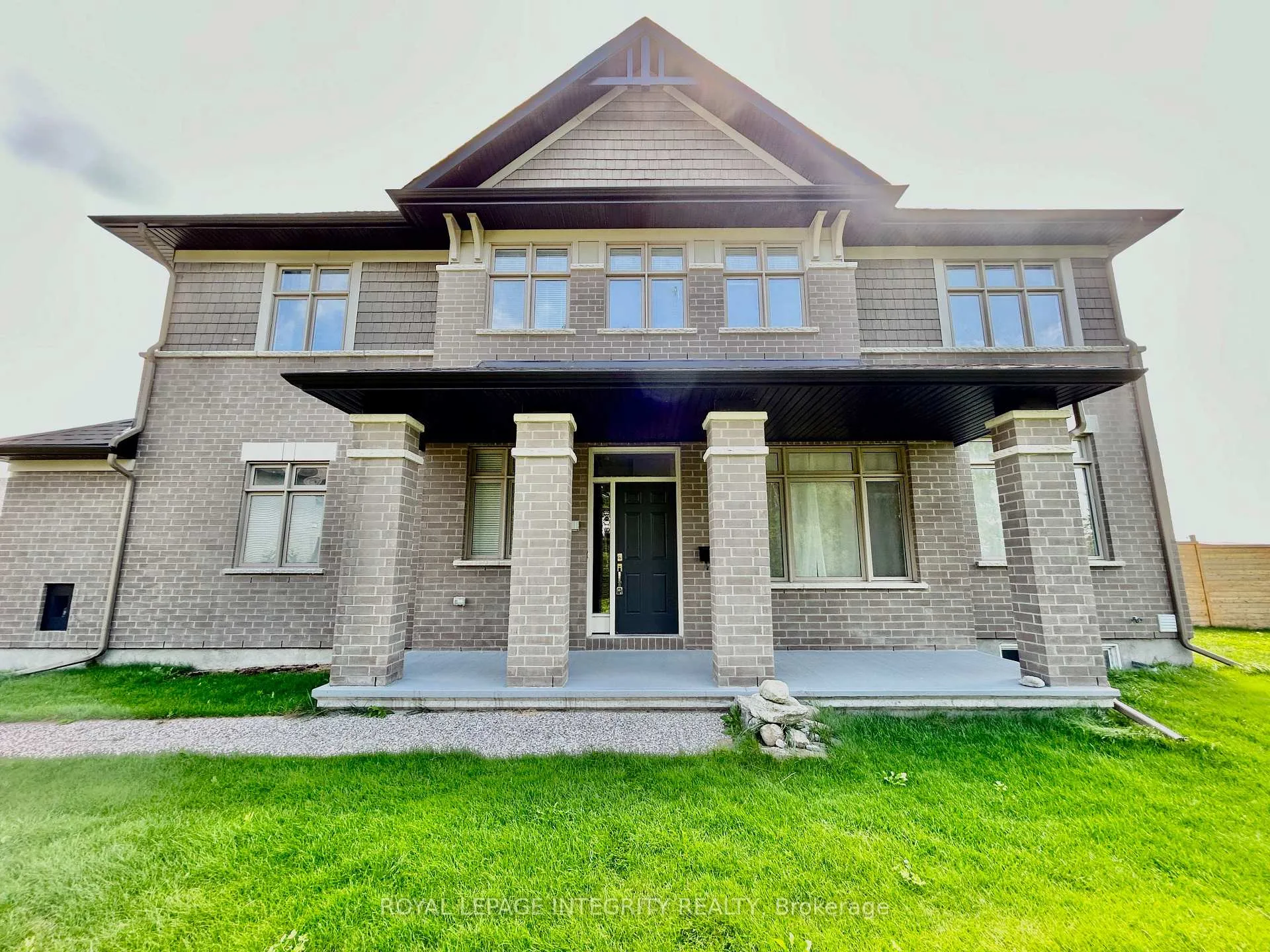 Photo 1 of 798 Carnelian Crescent, Ottawa, Riverside South/Gloucester Glen — HOMEH