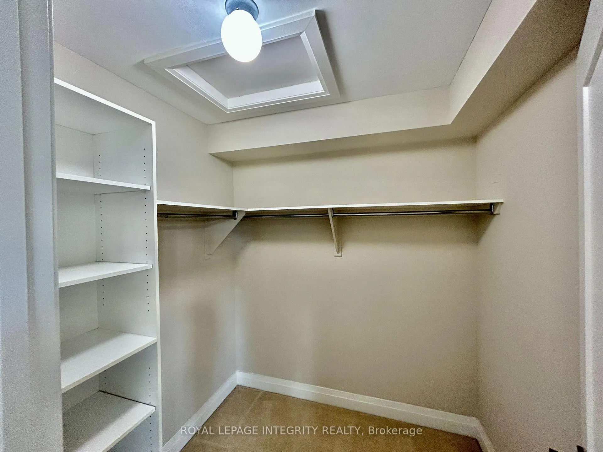 Photo 14 of 798 Carnelian Crescent, Ottawa, Riverside South/Gloucester Glen — HOMEH