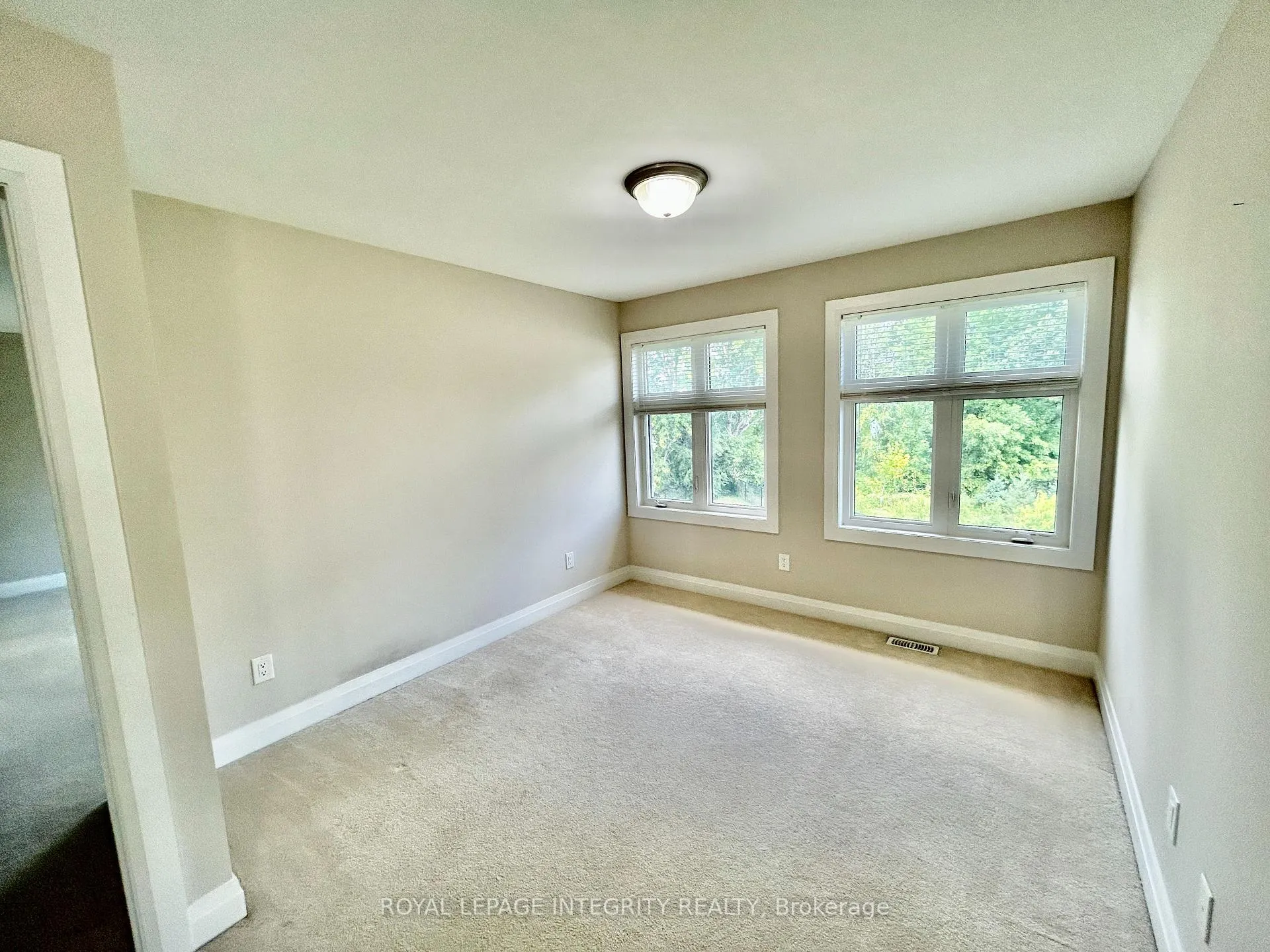 Photo 15 of 798 Carnelian Crescent, Ottawa, Riverside South/Gloucester Glen — HOMEH