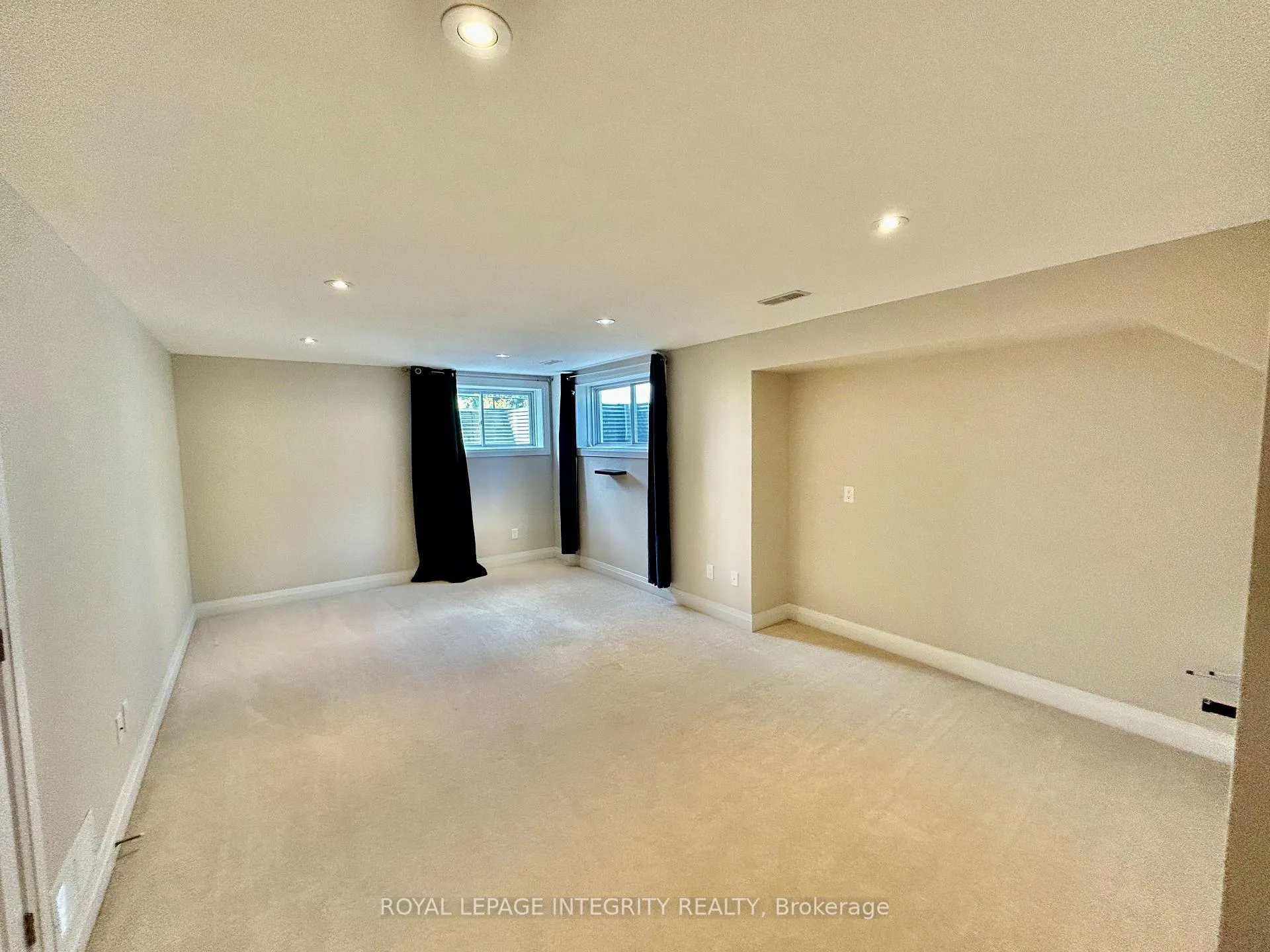 Photo 24 of 798 Carnelian Crescent, Ottawa, Riverside South/Gloucester Glen — HOMEH
