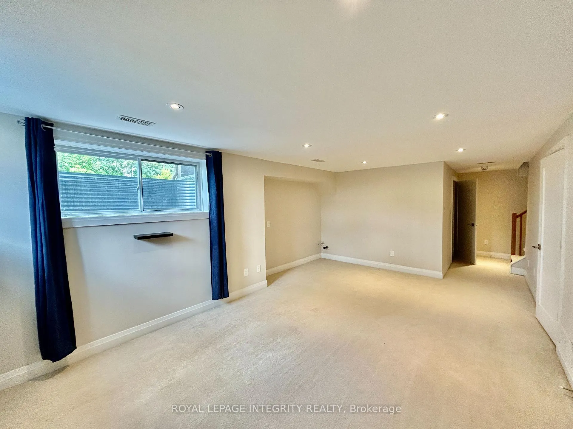 Photo 25 of 798 Carnelian Crescent, Ottawa, Riverside South/Gloucester Glen — HOMEH