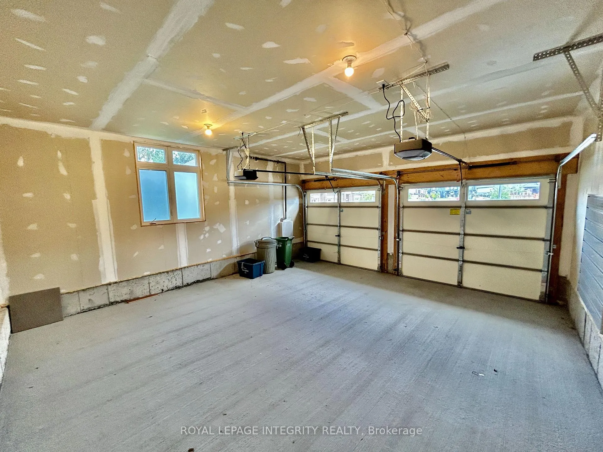 Photo 26 of 798 Carnelian Crescent, Ottawa, Riverside South/Gloucester Glen — HOMEH