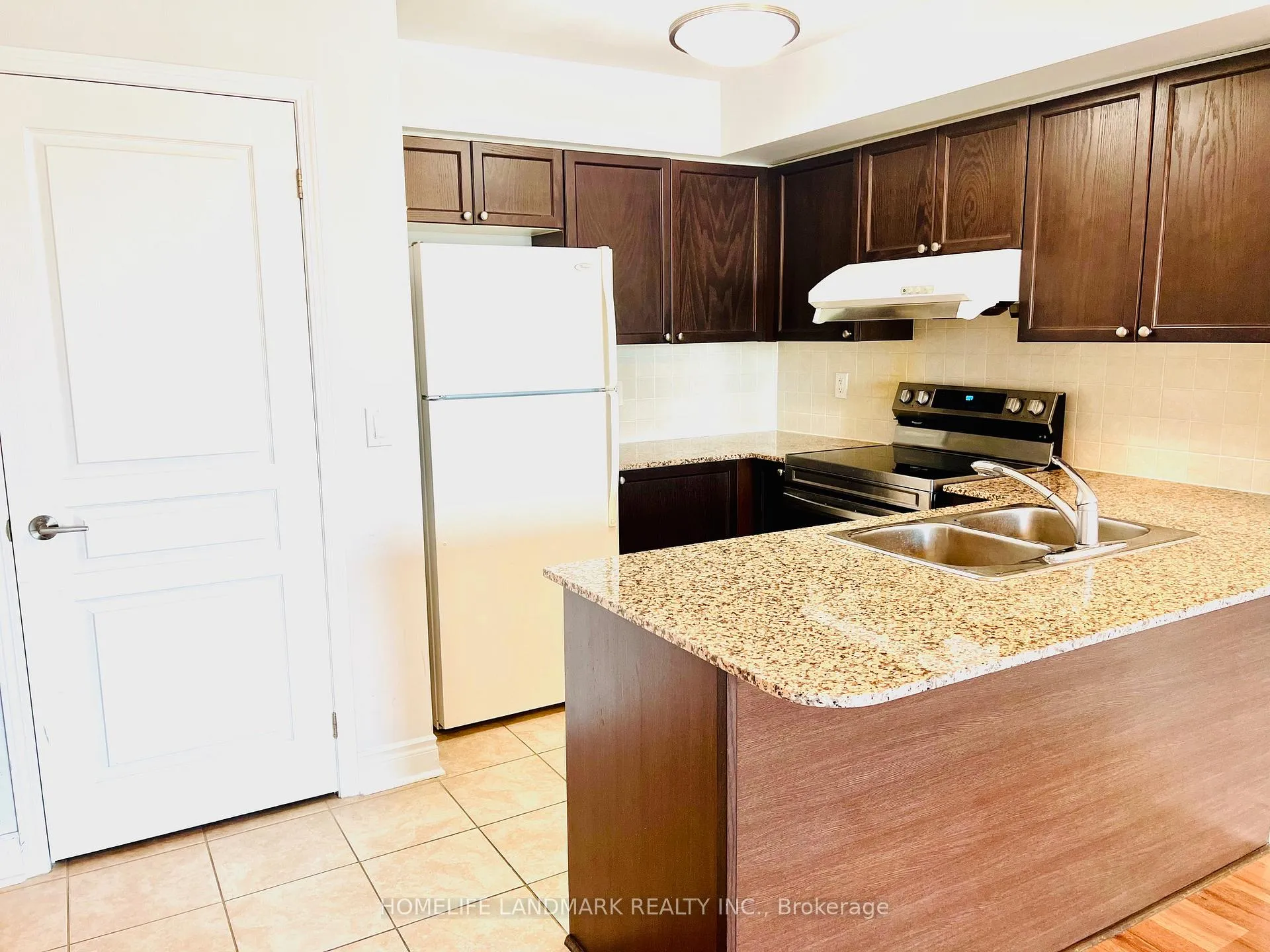 Photo 4 of Unit 1601, 75 South Town Centre Boulevard, Markham, Unionville — HOMEH
