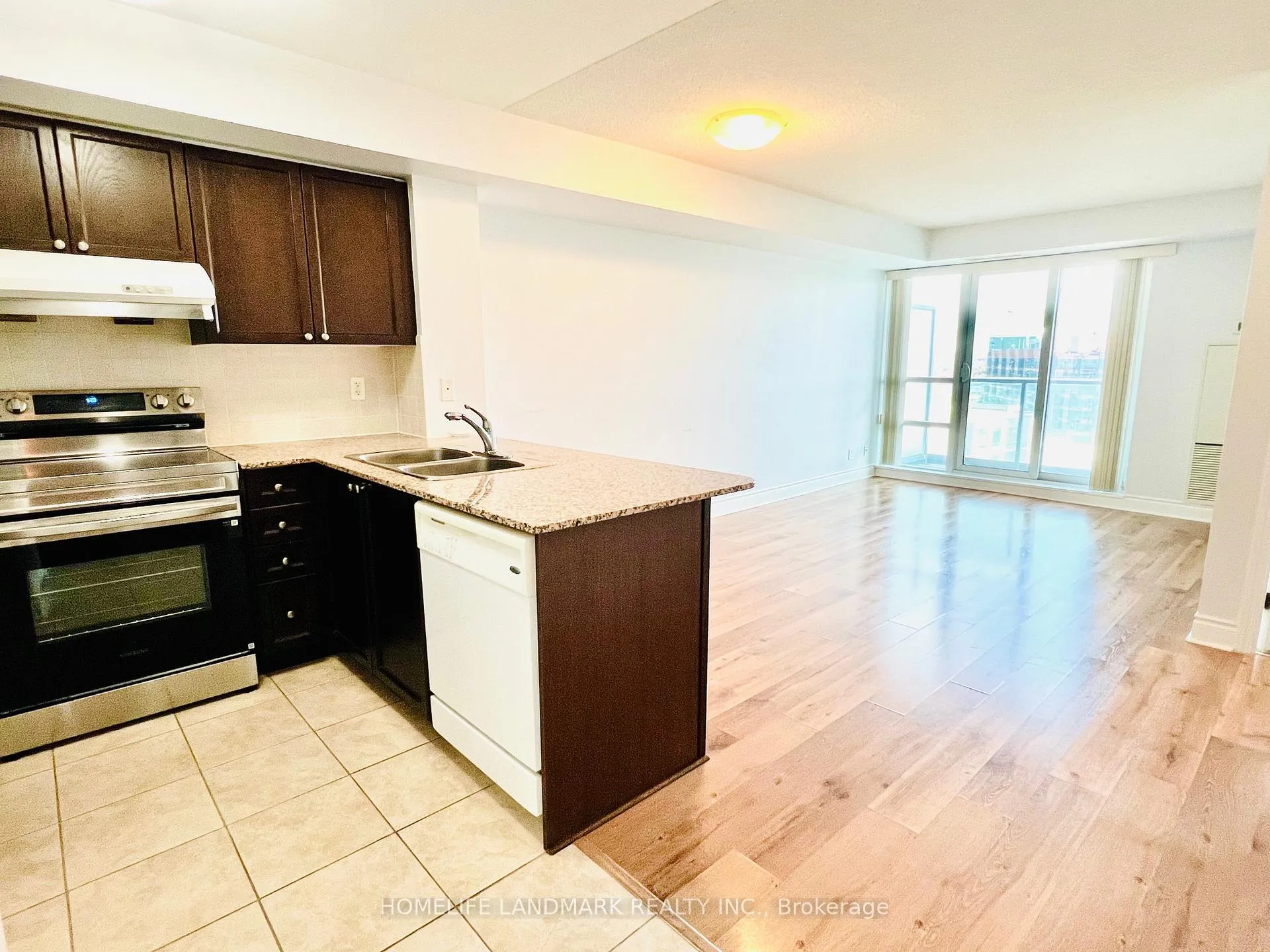 Photo 5 of Unit 1601, 75 South Town Centre Boulevard, Markham, Unionville — HOMEH