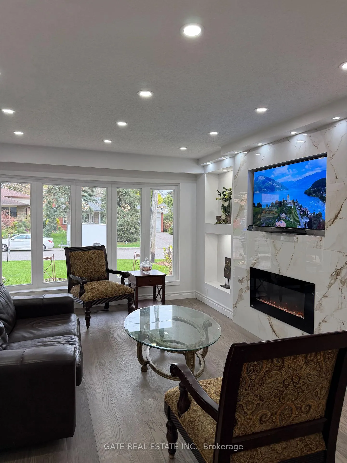 Photo 10 of 10 Thorny Brae Drive, Markham, Royal Orchard — HOMEH