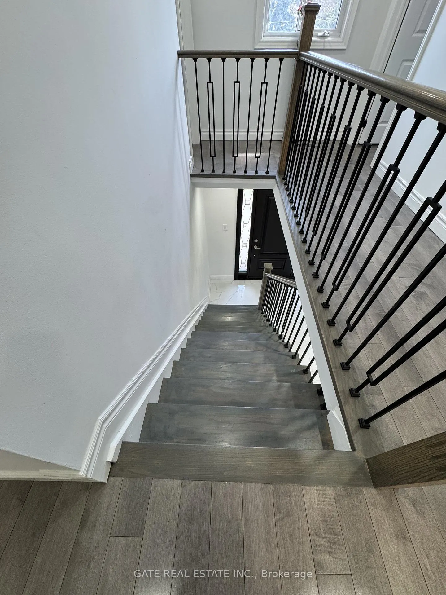 Photo 16 of 10 Thorny Brae Drive, Markham, Royal Orchard — HOMEH