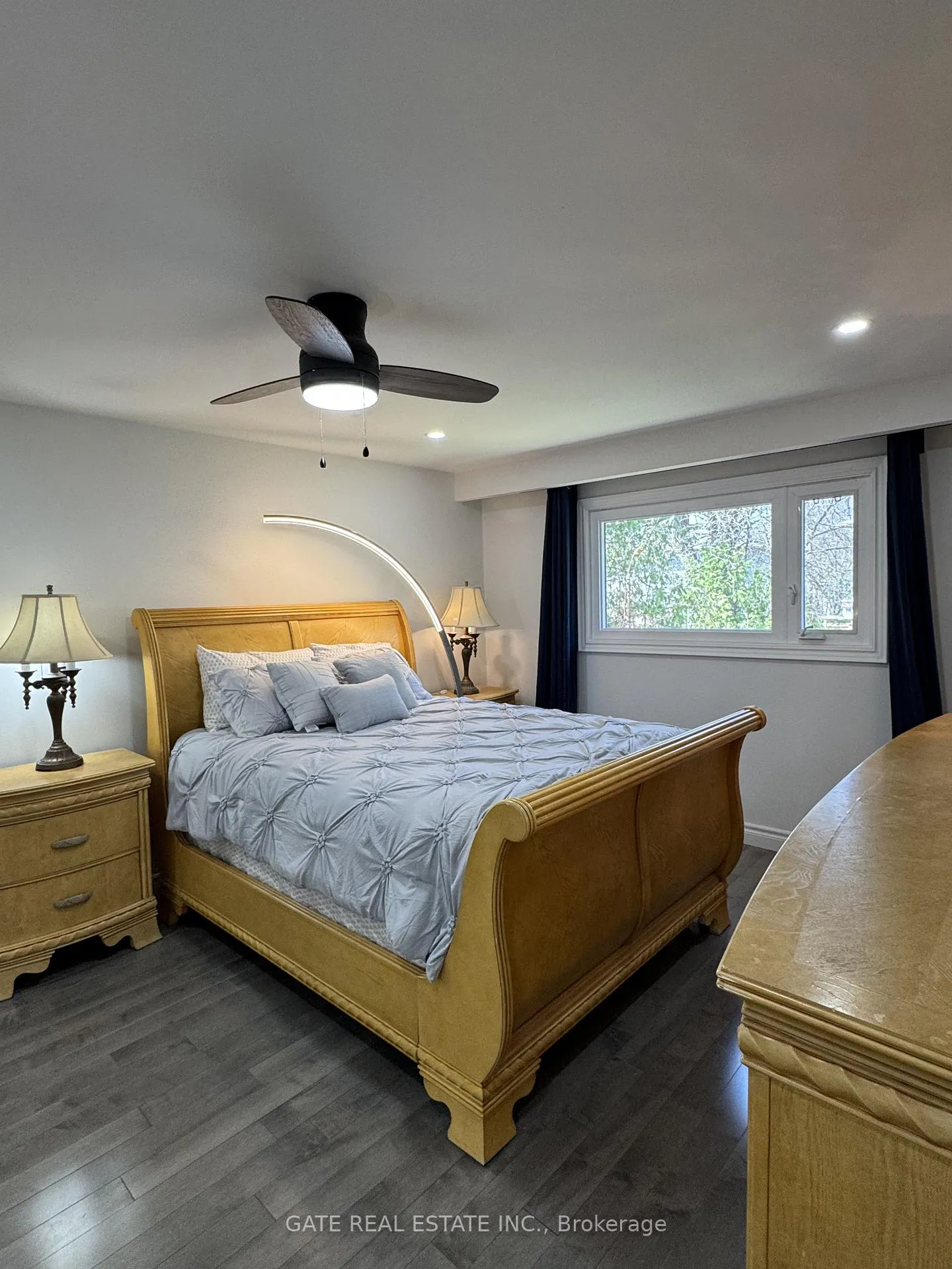 Photo 18 of 10 Thorny Brae Drive, Markham, Royal Orchard — HOMEH