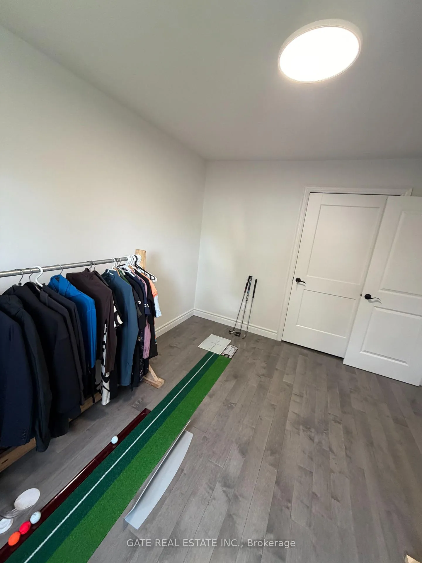 Photo 22 of 10 Thorny Brae Drive, Markham, Royal Orchard — HOMEH