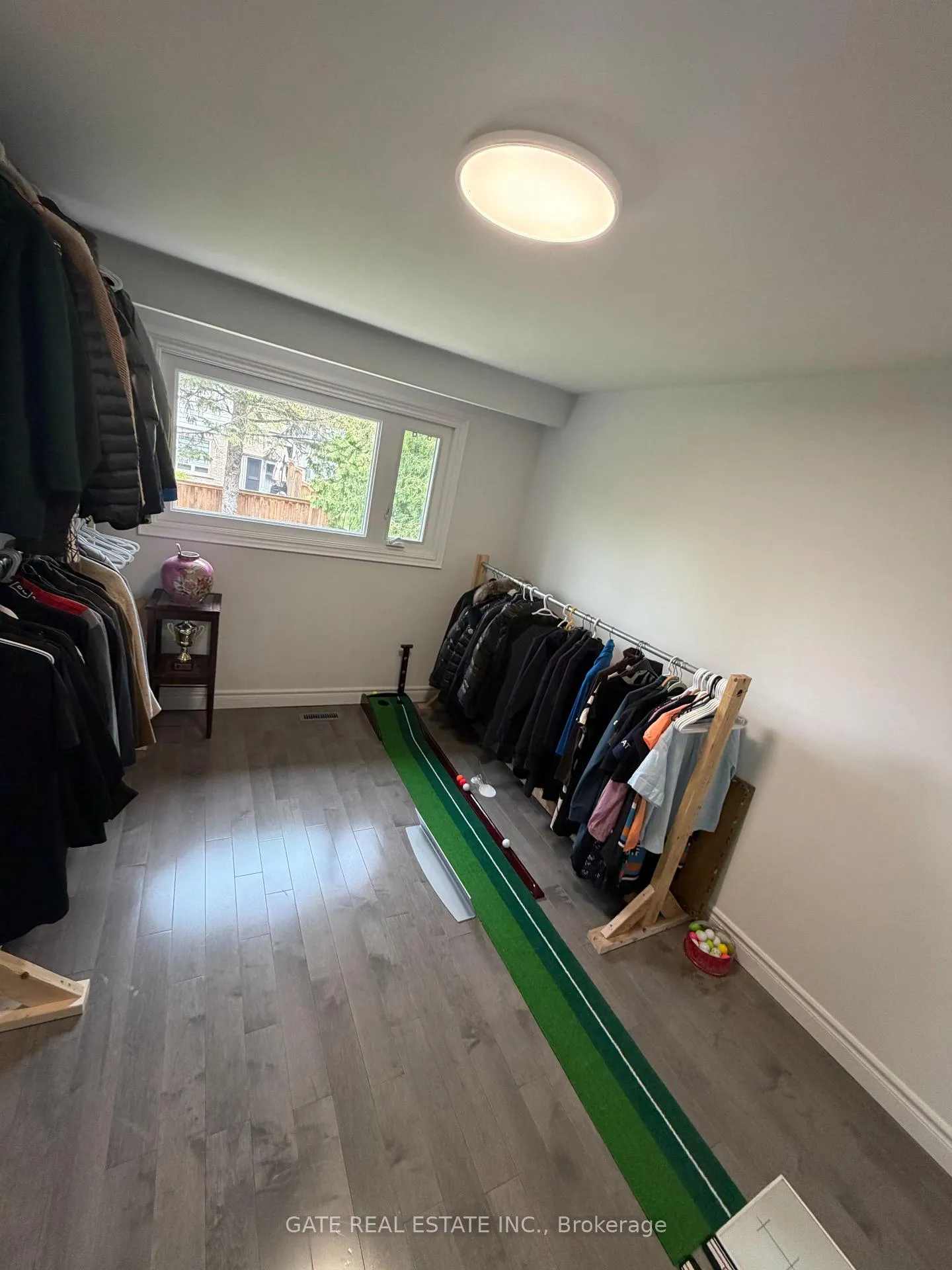 Photo 23 of 10 Thorny Brae Drive, Markham, Royal Orchard — HOMEH