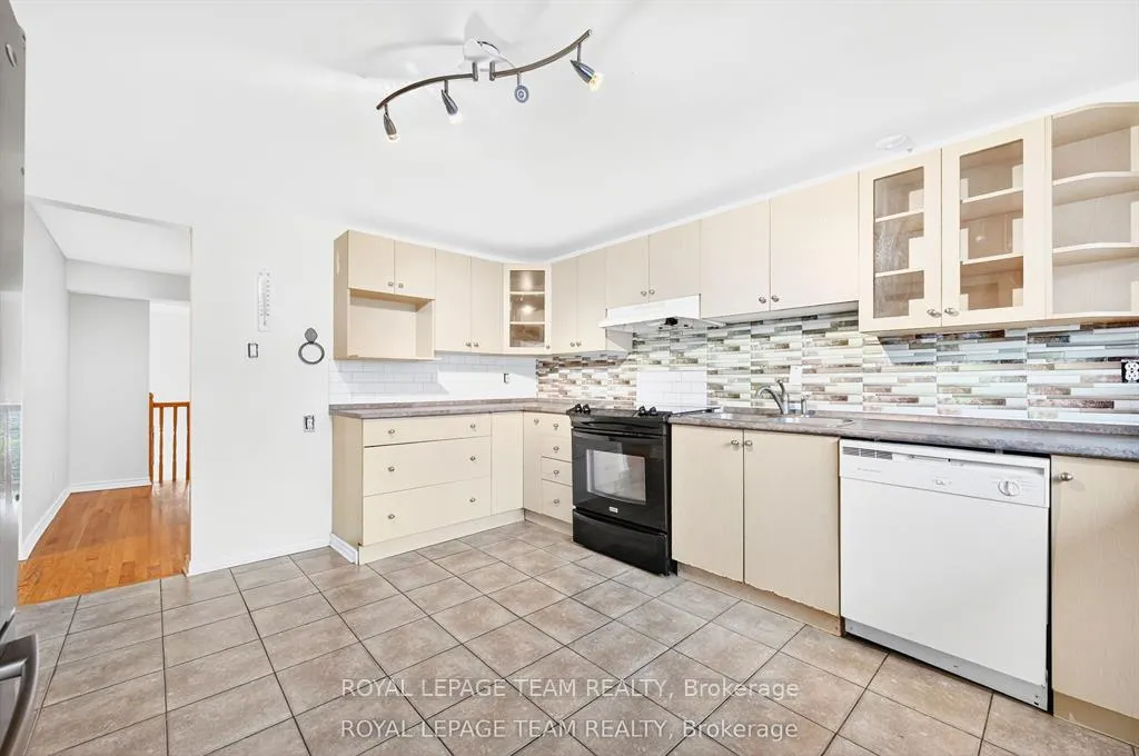 Photo 11 of Unit 13, 2 Bertona Street, Ottawa, Manordale — HOMEH