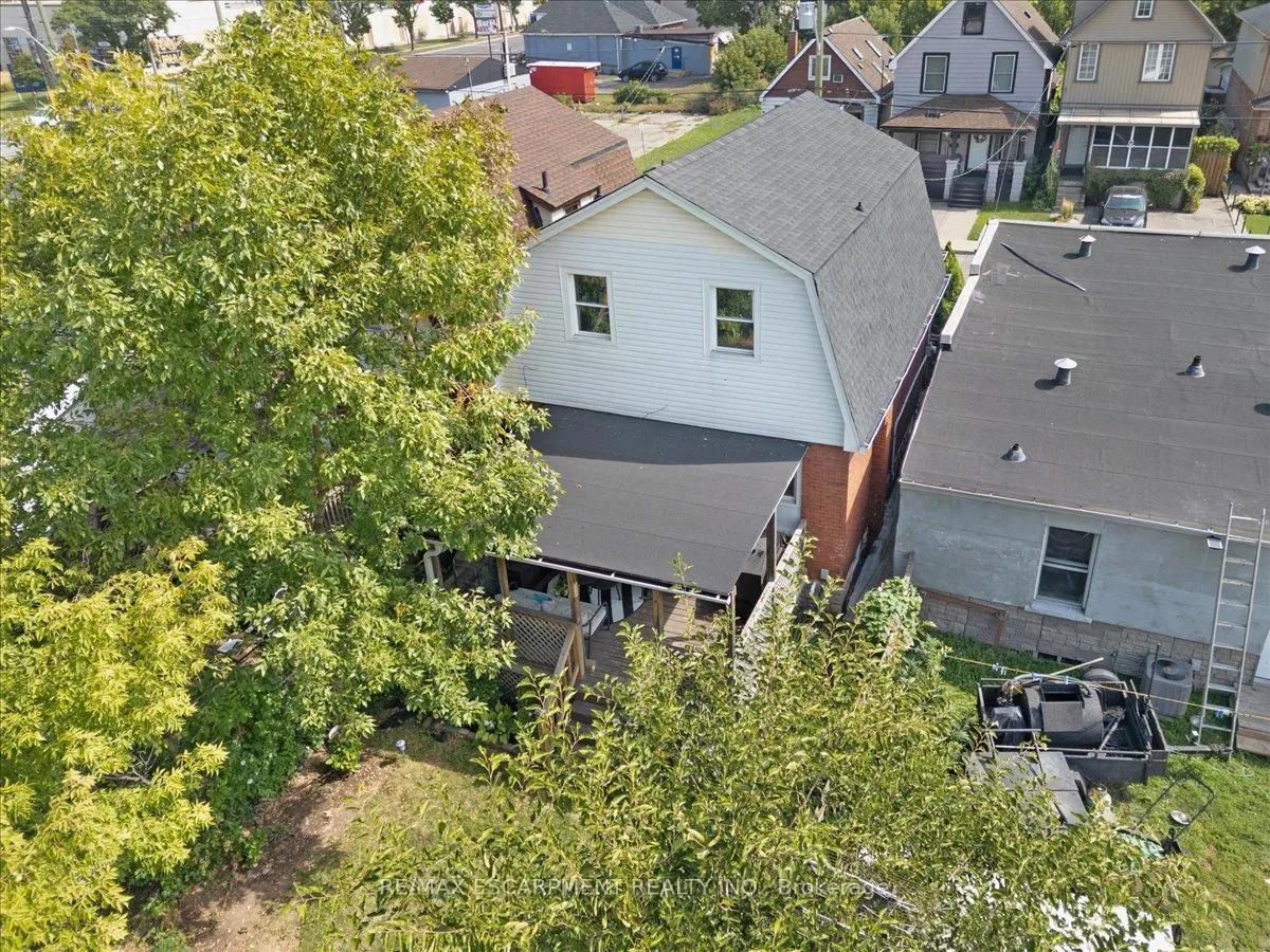 Photo 32 of 133 Frederick Avenue, Hamilton, Crown Point — HOMEH
