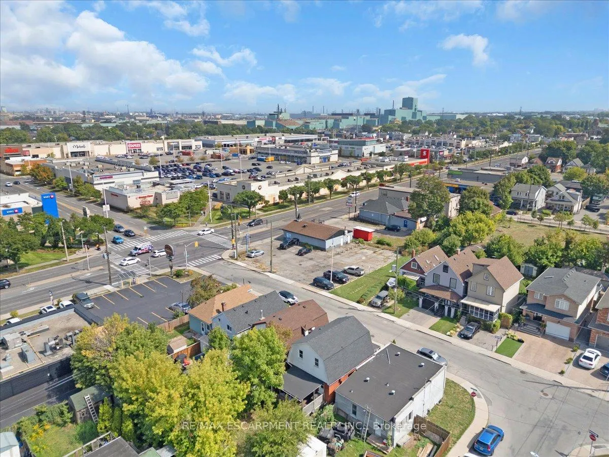 Photo 34 of 133 Frederick Avenue, Hamilton, Crown Point — HOMEH