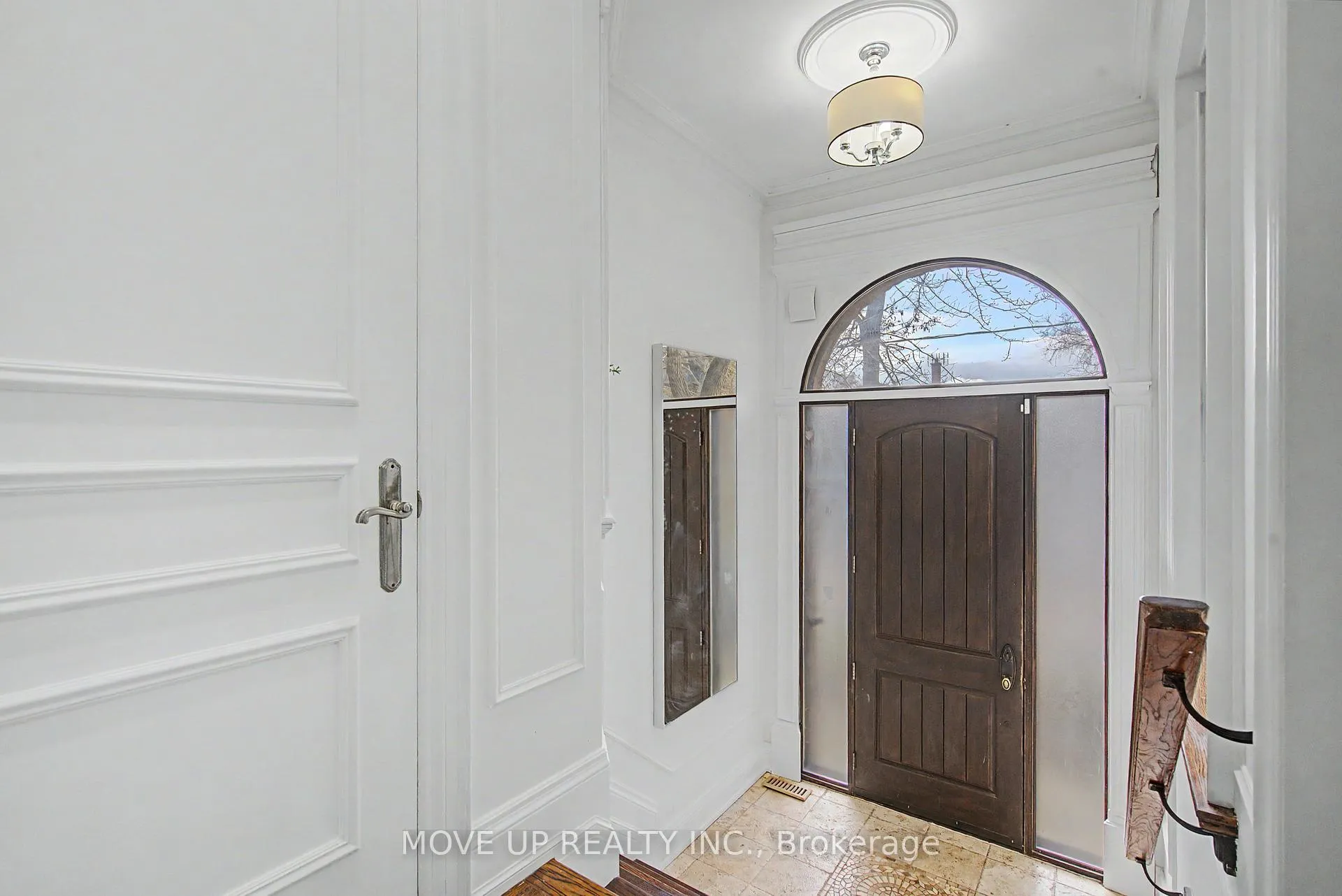 Photo 5 of 226 Glengarry Avenue, Toronto, Lawrence Park North — HOMEH