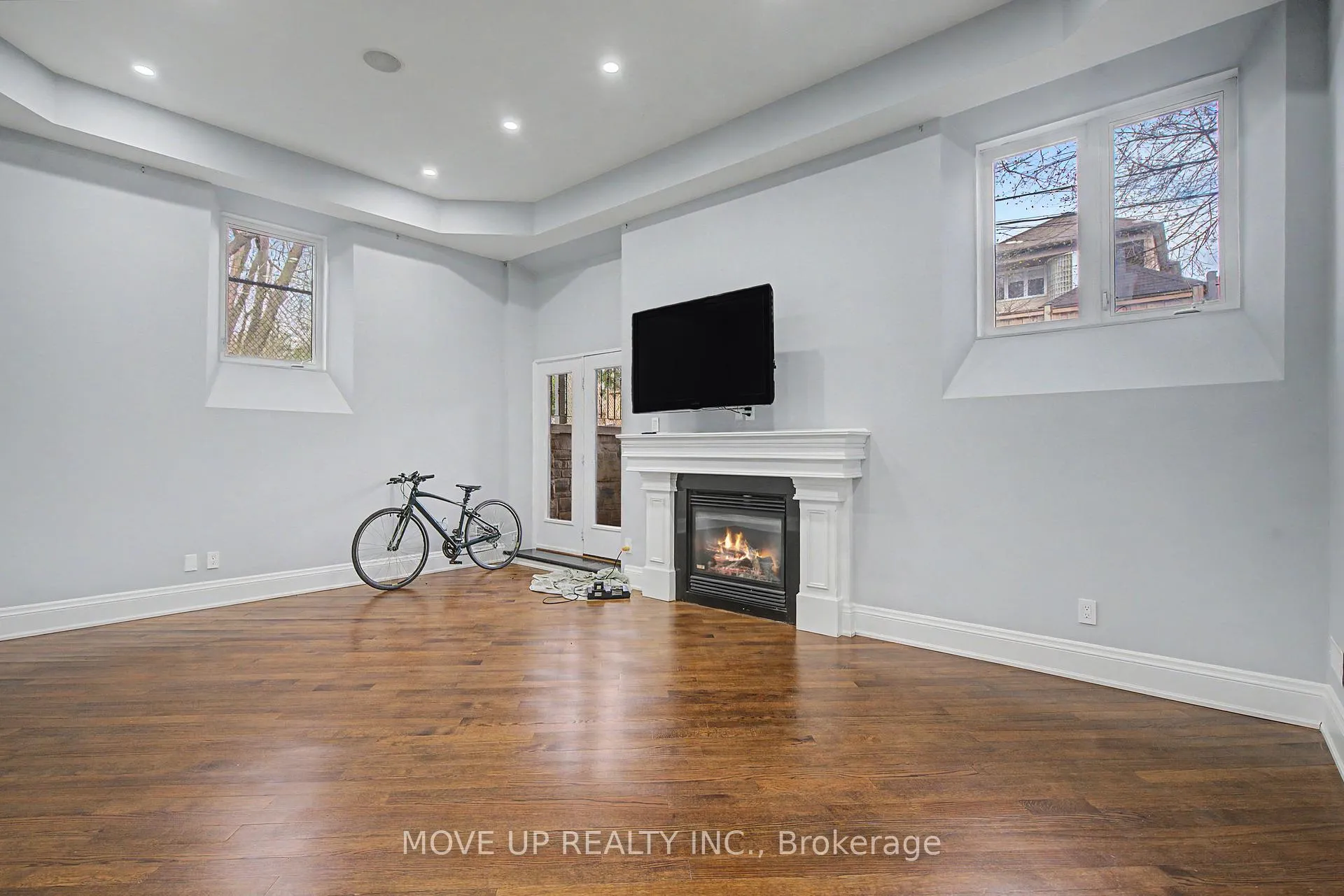 Photo 41 of 226 Glengarry Avenue, Toronto, Lawrence Park North — HOMEH