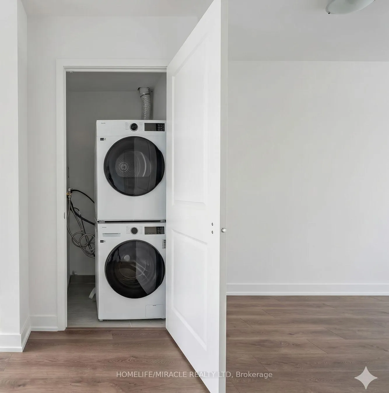 Photo 9 of Unit 413, 2075 Lakeshore Road, Burlington, Brant — HOMEH