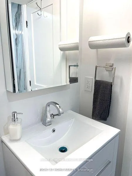 Photo 17 of Unit Lower L, 115 Bonny Meadows Drive, Aurora, Aurora Highlands — HOMEH