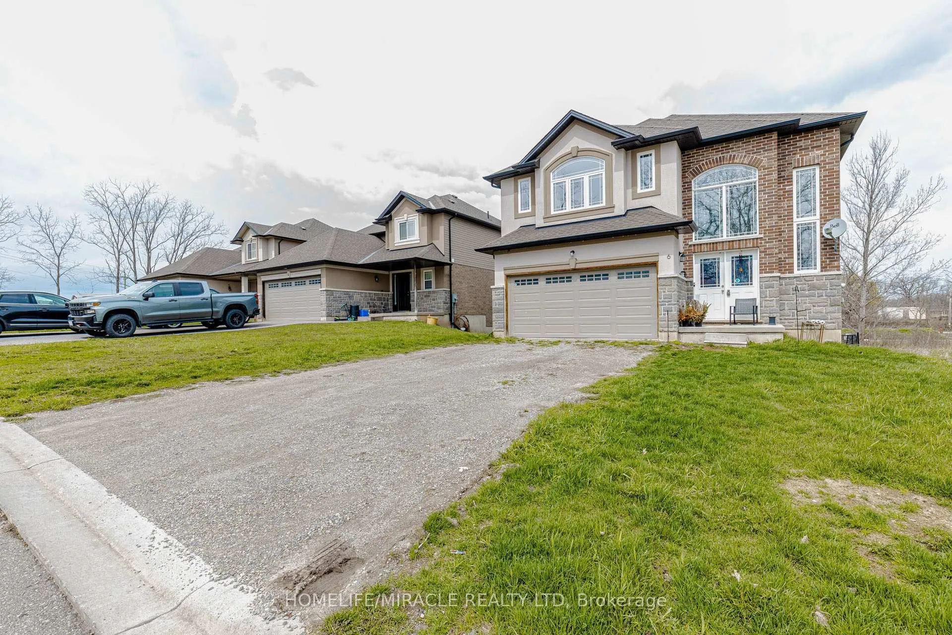 Photo 47 of 6 Hill Street, Haldimand — HOMEH