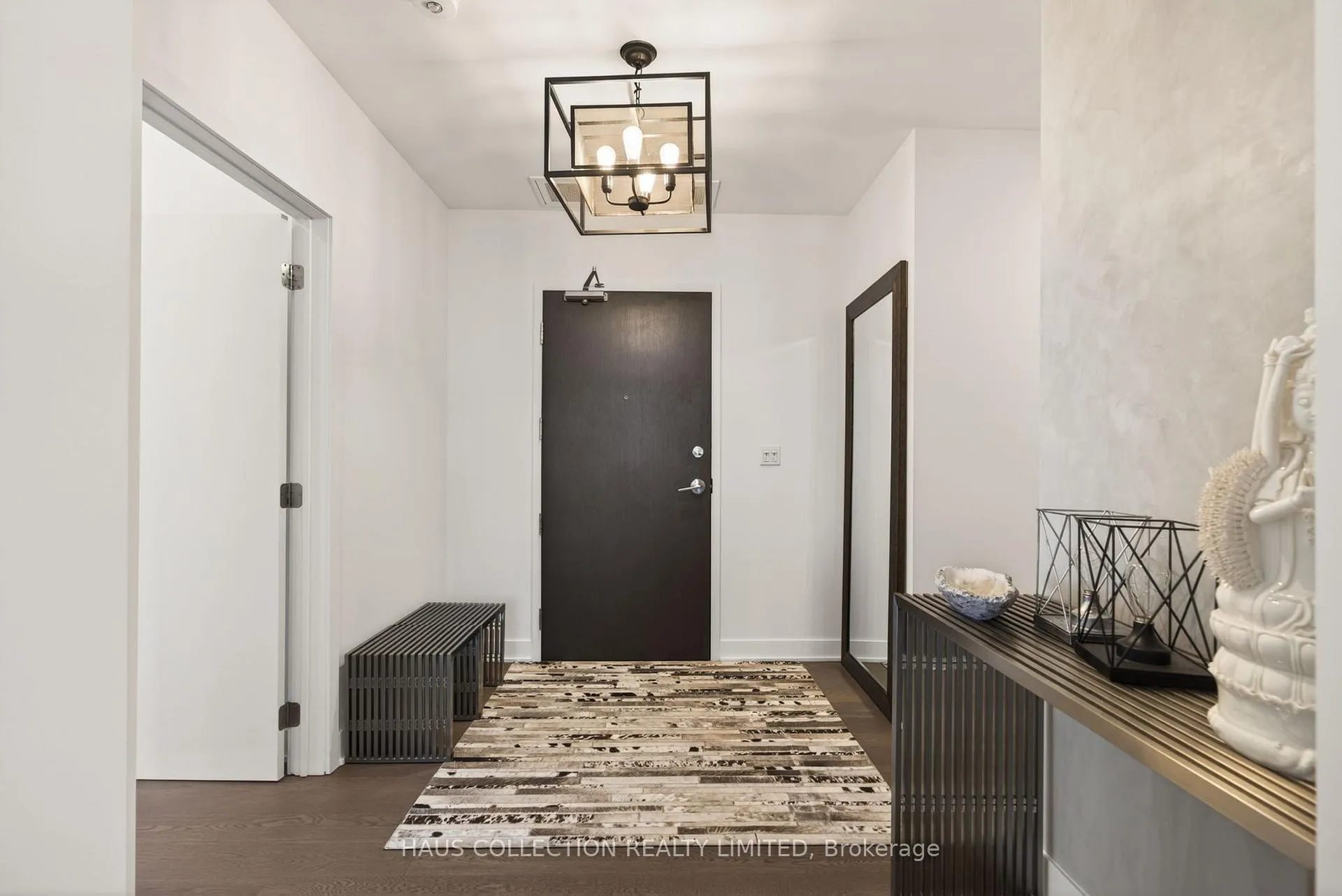 Photo 3 of Unit PH2302, 20 Daly Avenue, Ottawa, Sandy Hill — HOMEH