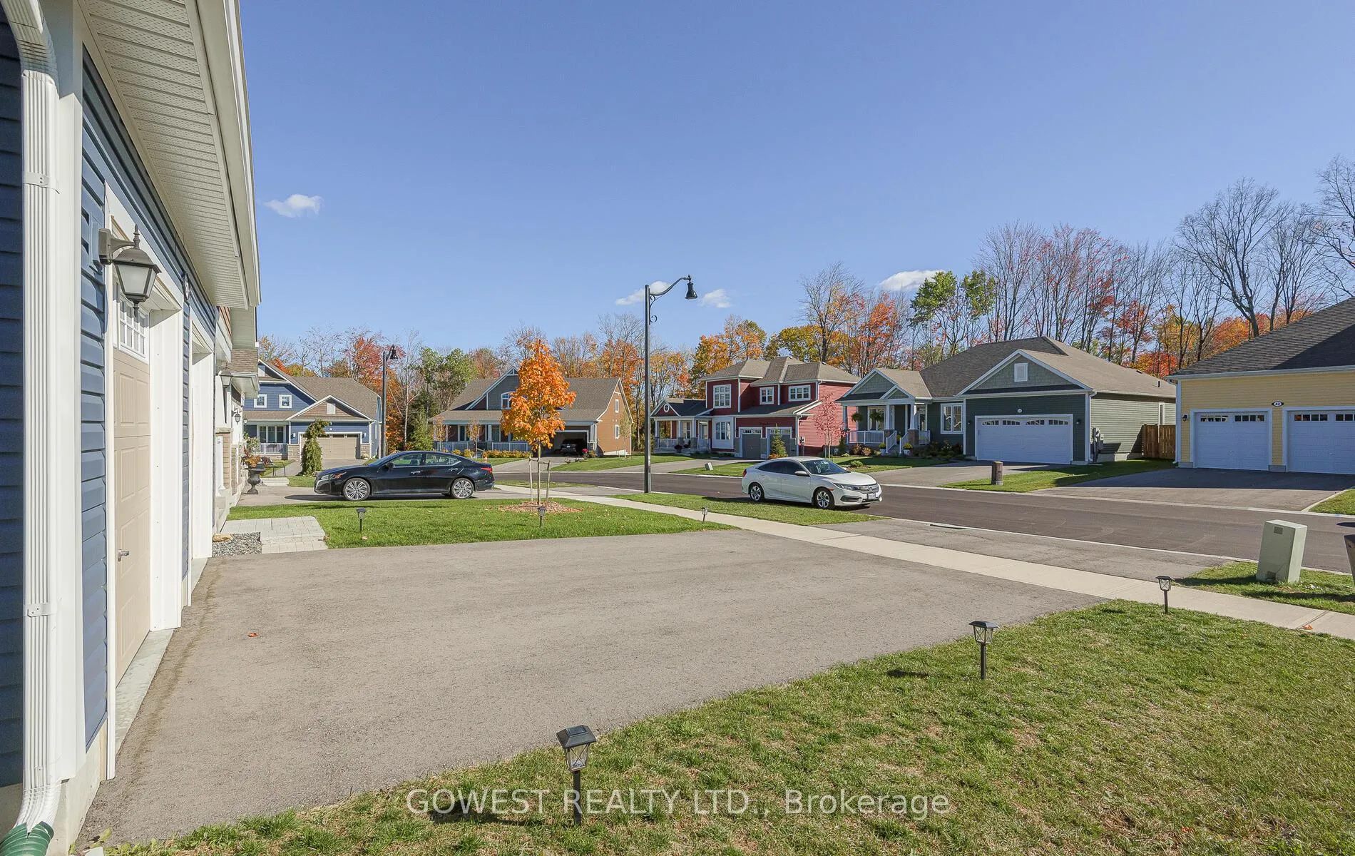 Photo 3 of 45 Stother Crescent, Bracebridge, Macaulay — HOMEH