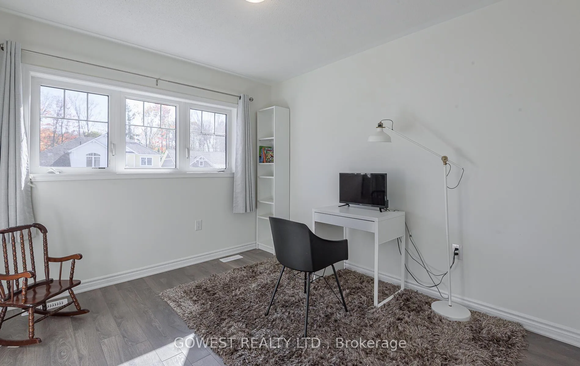 Photo 32 of 45 Stother Crescent, Bracebridge, Macaulay — HOMEH