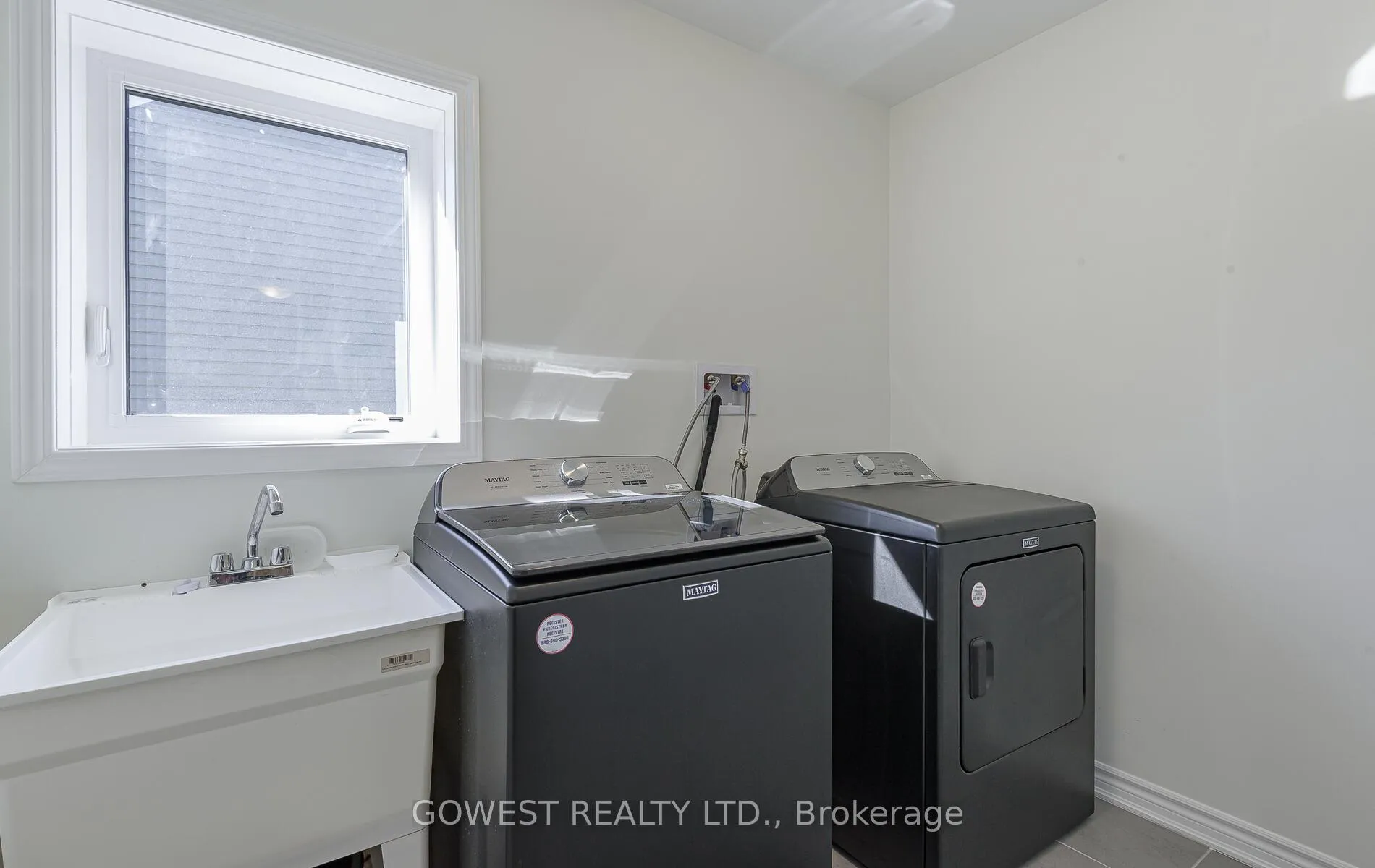 Photo 34 of 45 Stother Crescent, Bracebridge, Macaulay — HOMEH