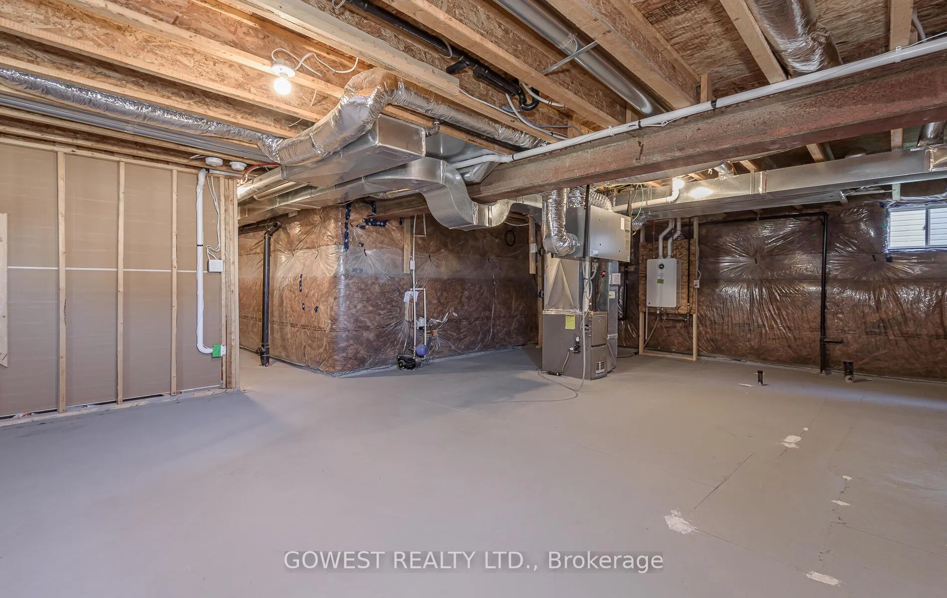 Photo 37 of 45 Stother Crescent, Bracebridge, Macaulay — HOMEH