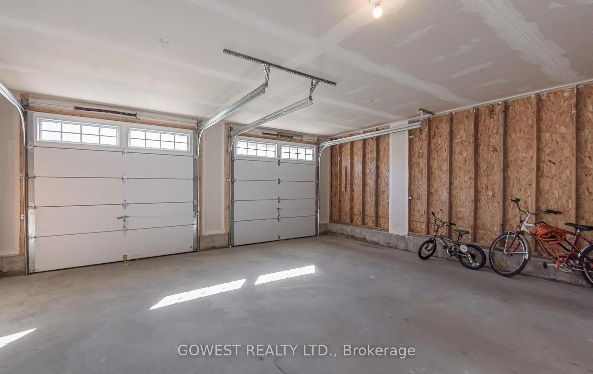 Photo 39 of 45 Stother Crescent, Bracebridge, Macaulay — HOMEH