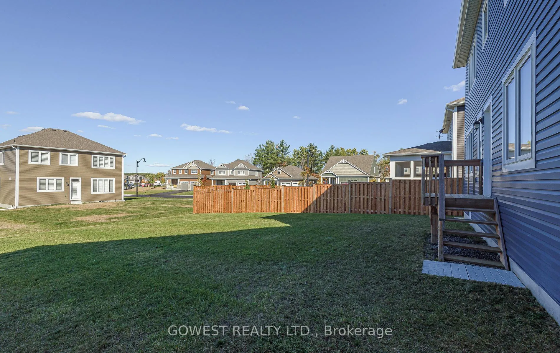Photo 42 of 45 Stother Crescent, Bracebridge, Macaulay — HOMEH