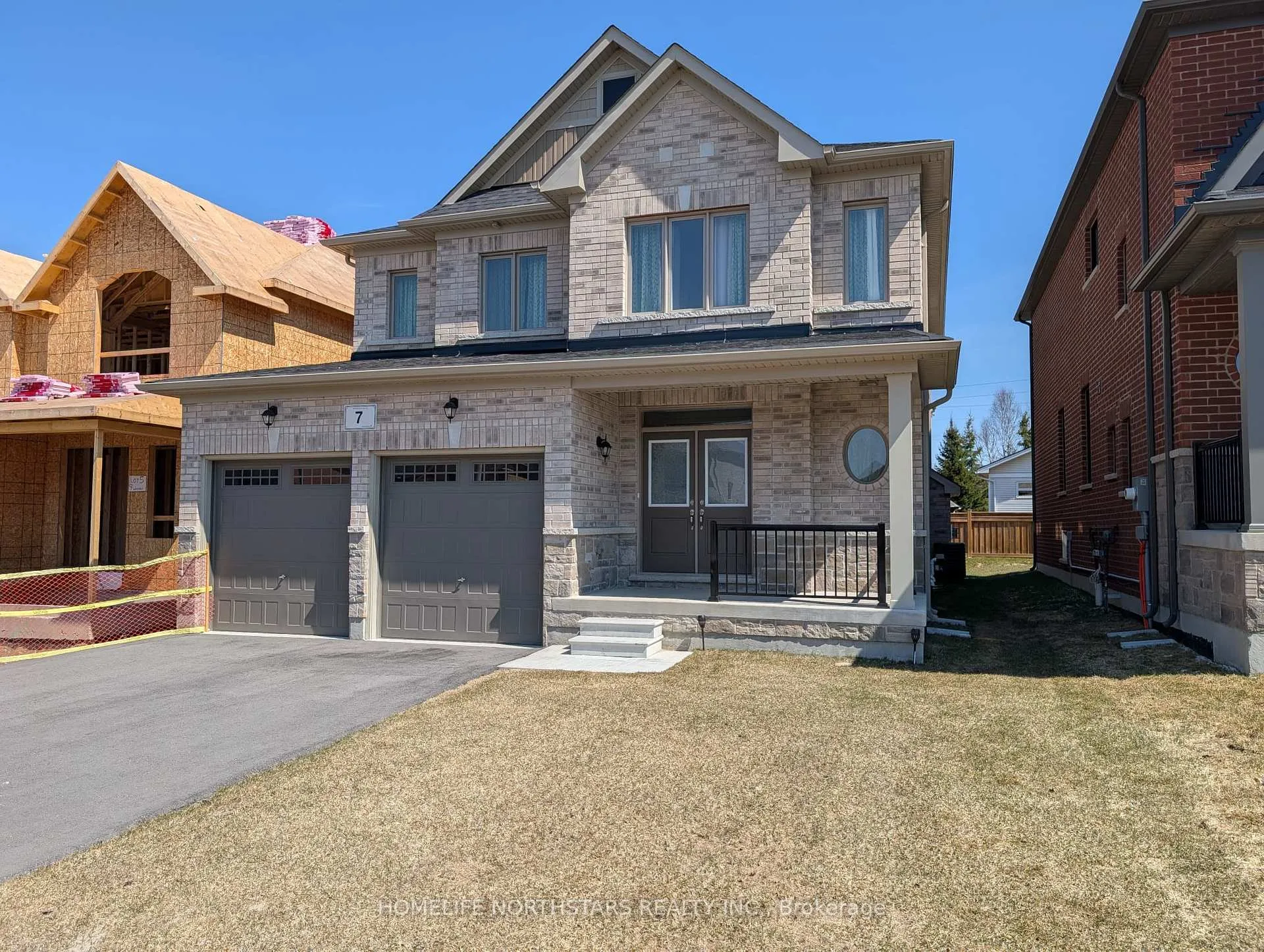 Photo 2 of 7 Wakefield Boulevard, Essa, Angus — HOMEH